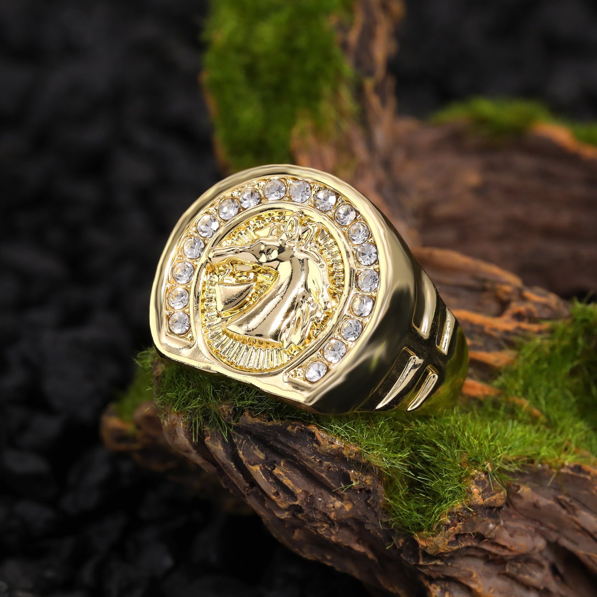 18k Gold Plated Iced Out Horse Shoe High Fashion Quality Pinky Pimp Ring