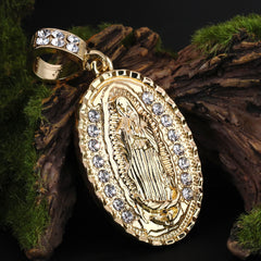 Oval Wave Plain Guadalupe Pendant Cubic Zirconia Frost Figaro 24" Gold Plated