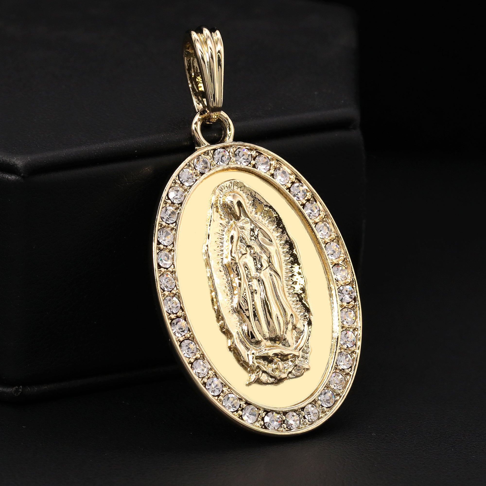 Catholic Oval Plain Guadalupe Pendant Cubic-Zirconia Gold Plated 18" Cuban Chain