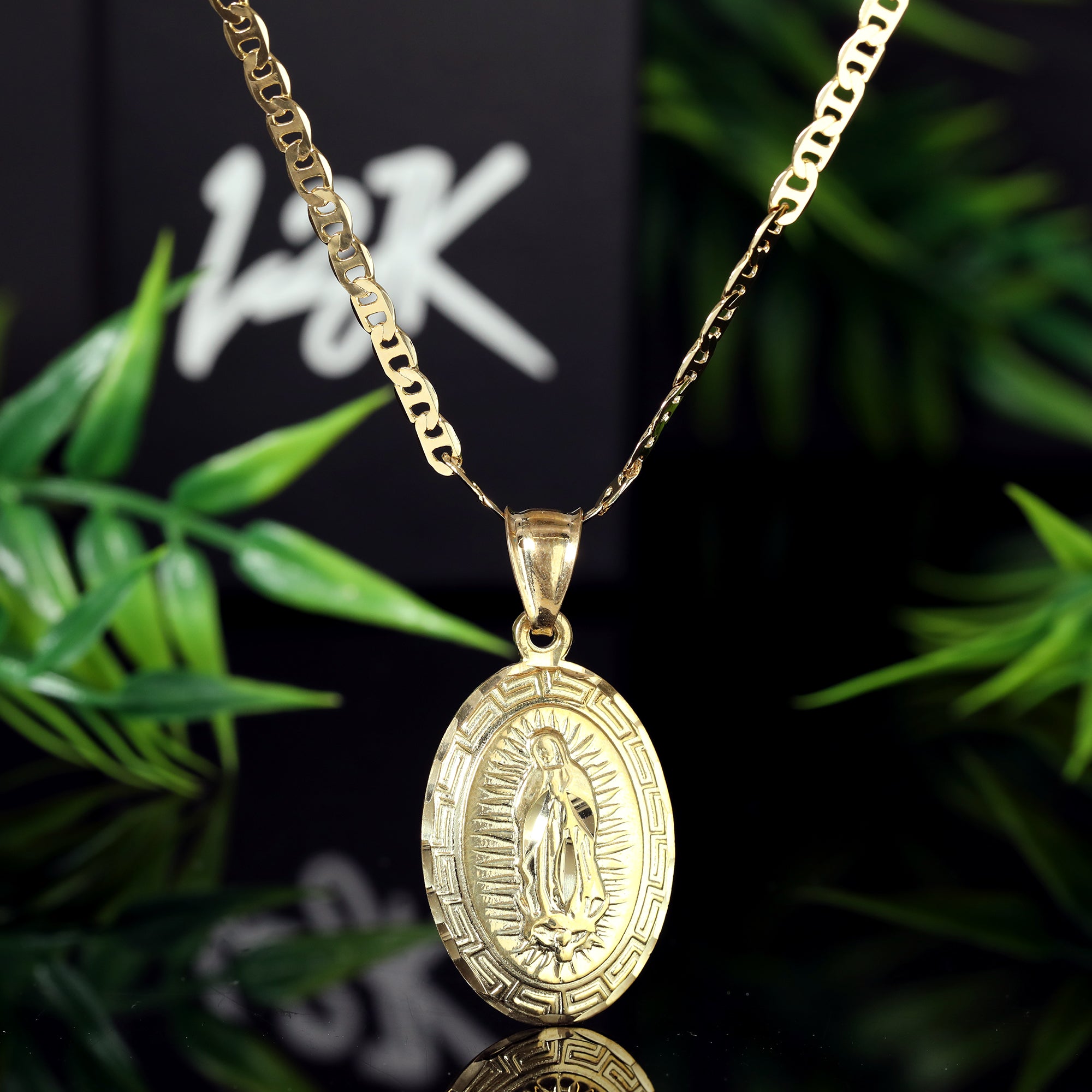 Oval Virgin Mary Pendant Mariner Chain 20" Gold Plated 1