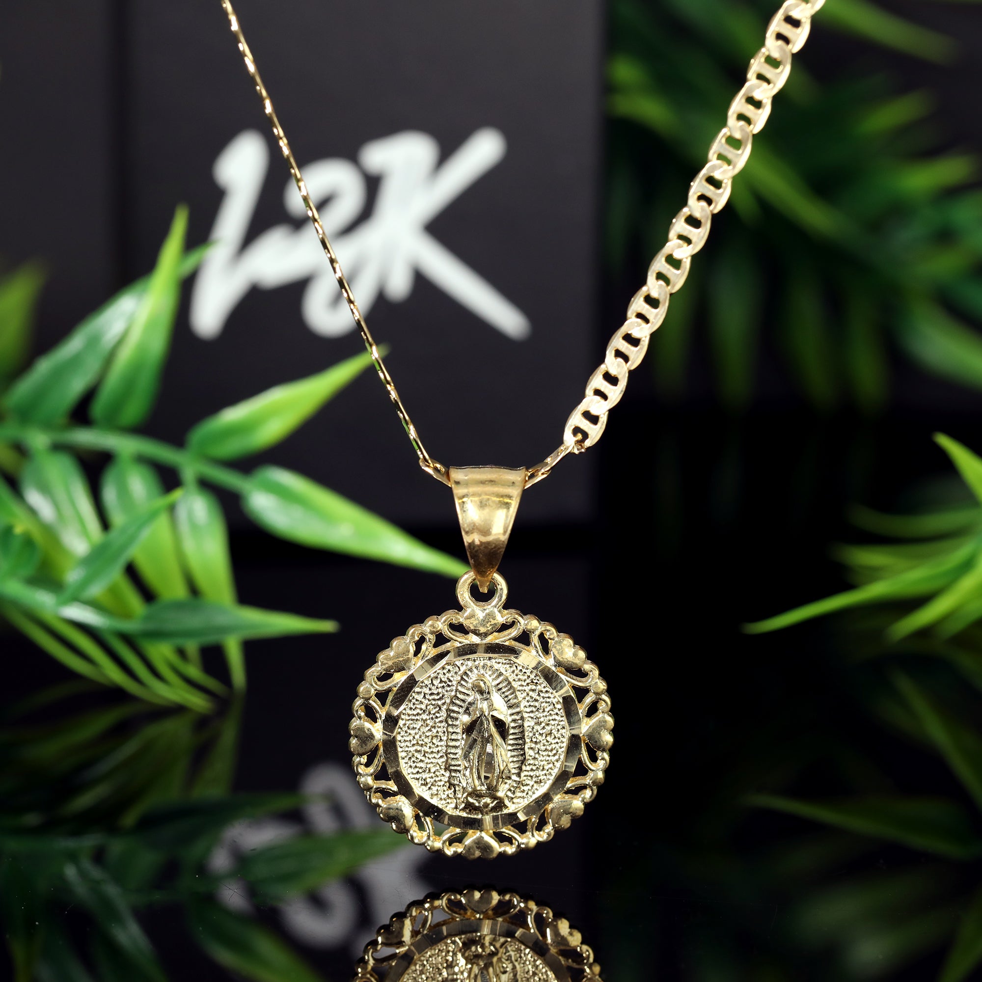 Round Virgin Heart Pendant Mariner Chain 20" Gold Plated