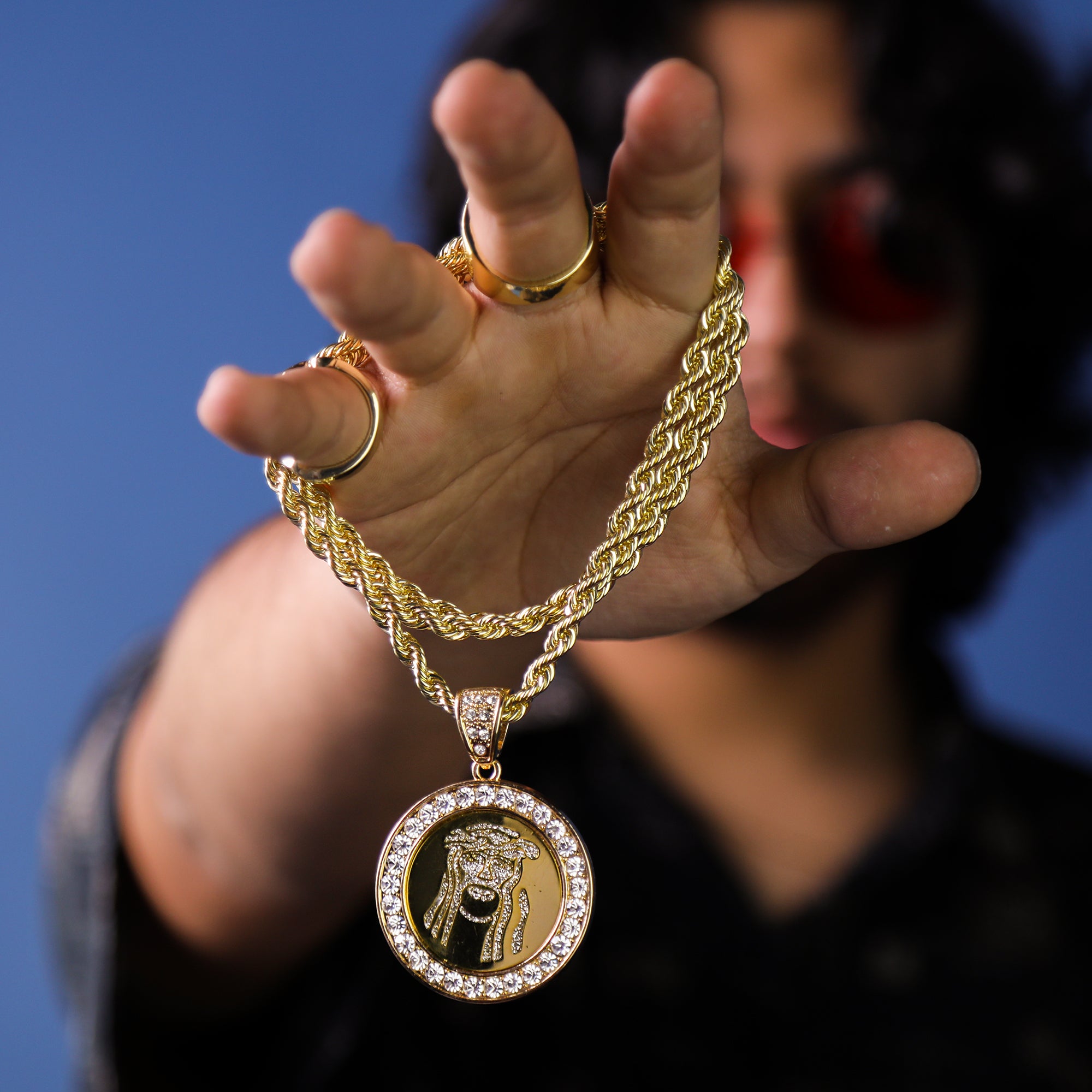 Medallion Jesus Face Pendant 30" Rope Chain Hip Hop Style 18k Gold Plated