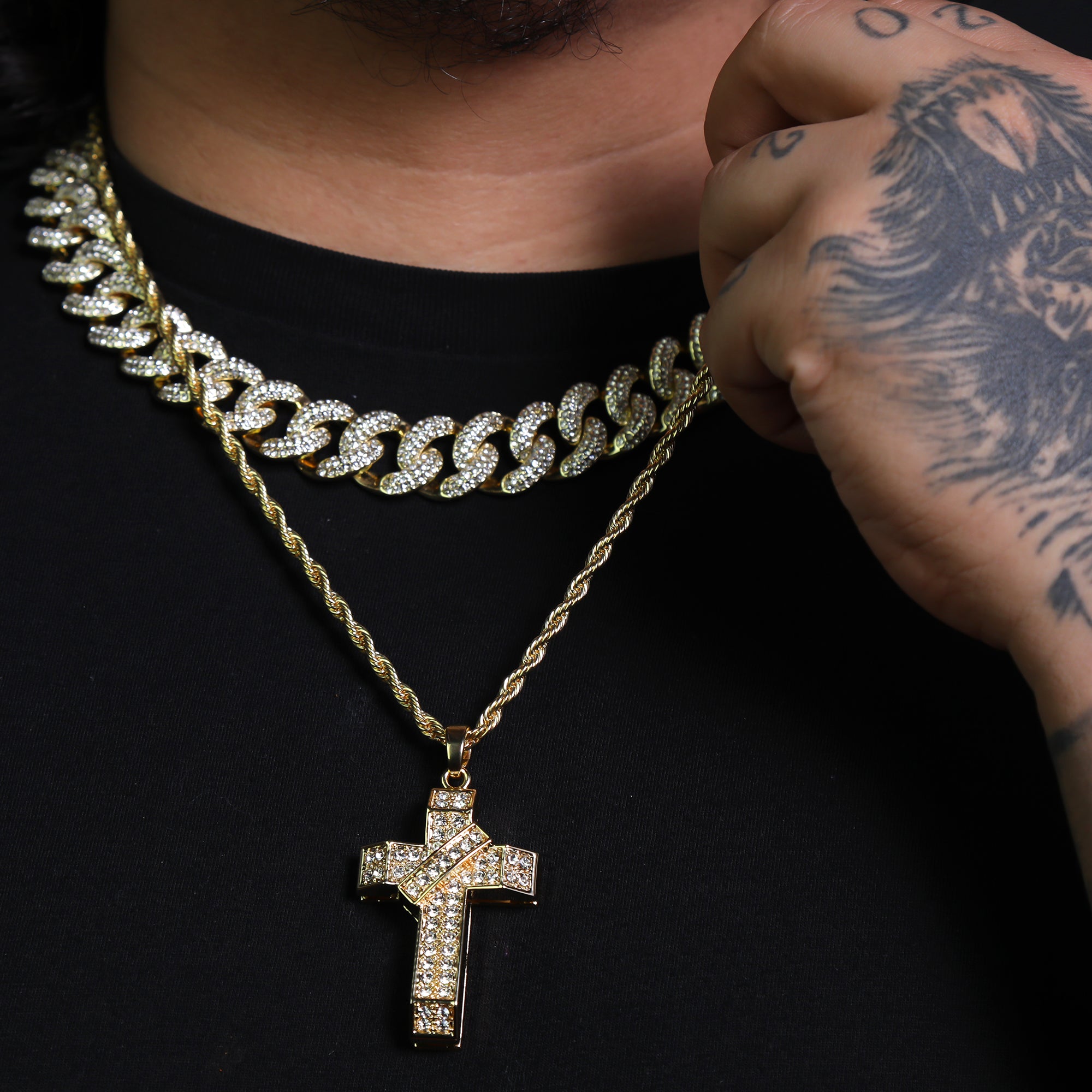 Iced 3D Banner Cross Crucifix Pendant 24" Rope Chain Hip Hop Style 18k Gold PT