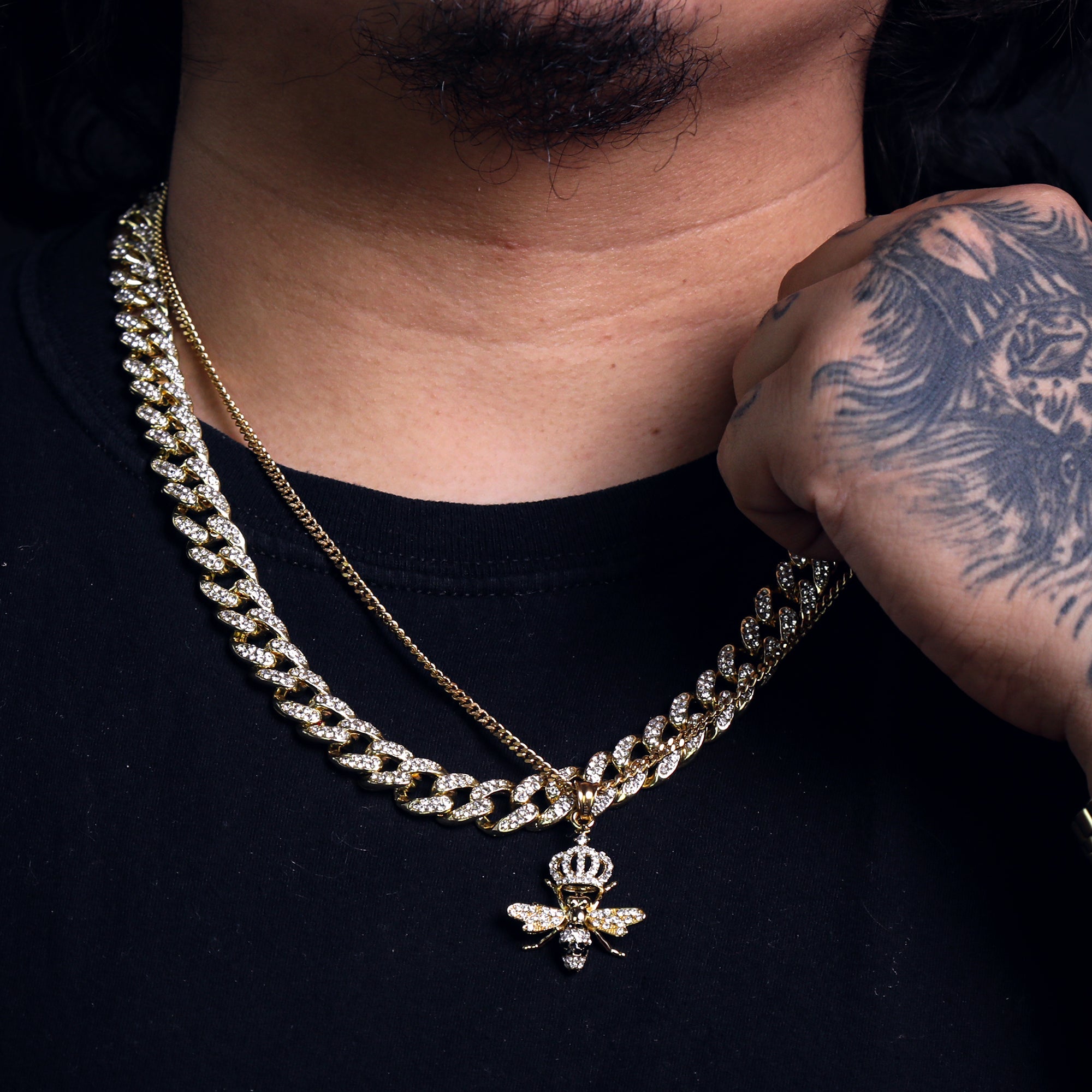 Queen Bee Pendant 24" Cuban Chain Hip Hop Style 18k Gold Stainless Steel