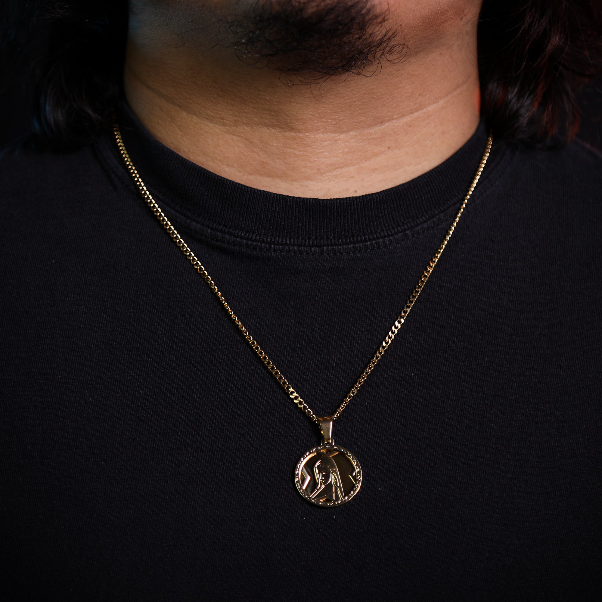 Mary Virgin Medallion Pendant 24" Cuban Chain Hip Hop Style 18k Gold Stainless Steel