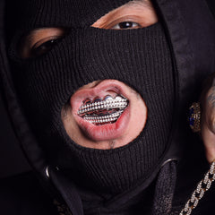 2 ROW 18k WHITE GOLD FULLY ICED TOP & BOTTOM GRILLZ