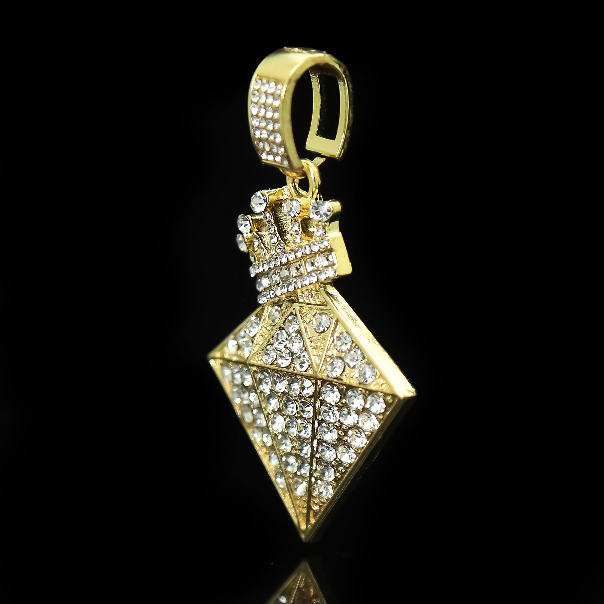 Hip Hop Iced Lab Diamond 18k Gold Plated D-Shape Crown Charm Pendant