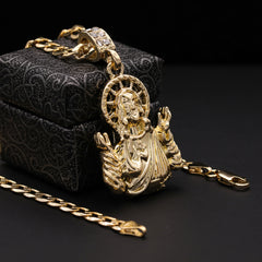 Catholic Plain Jesus Worship Pendant Cubic-Zirconia Gold Plated 18" Cuban Chain