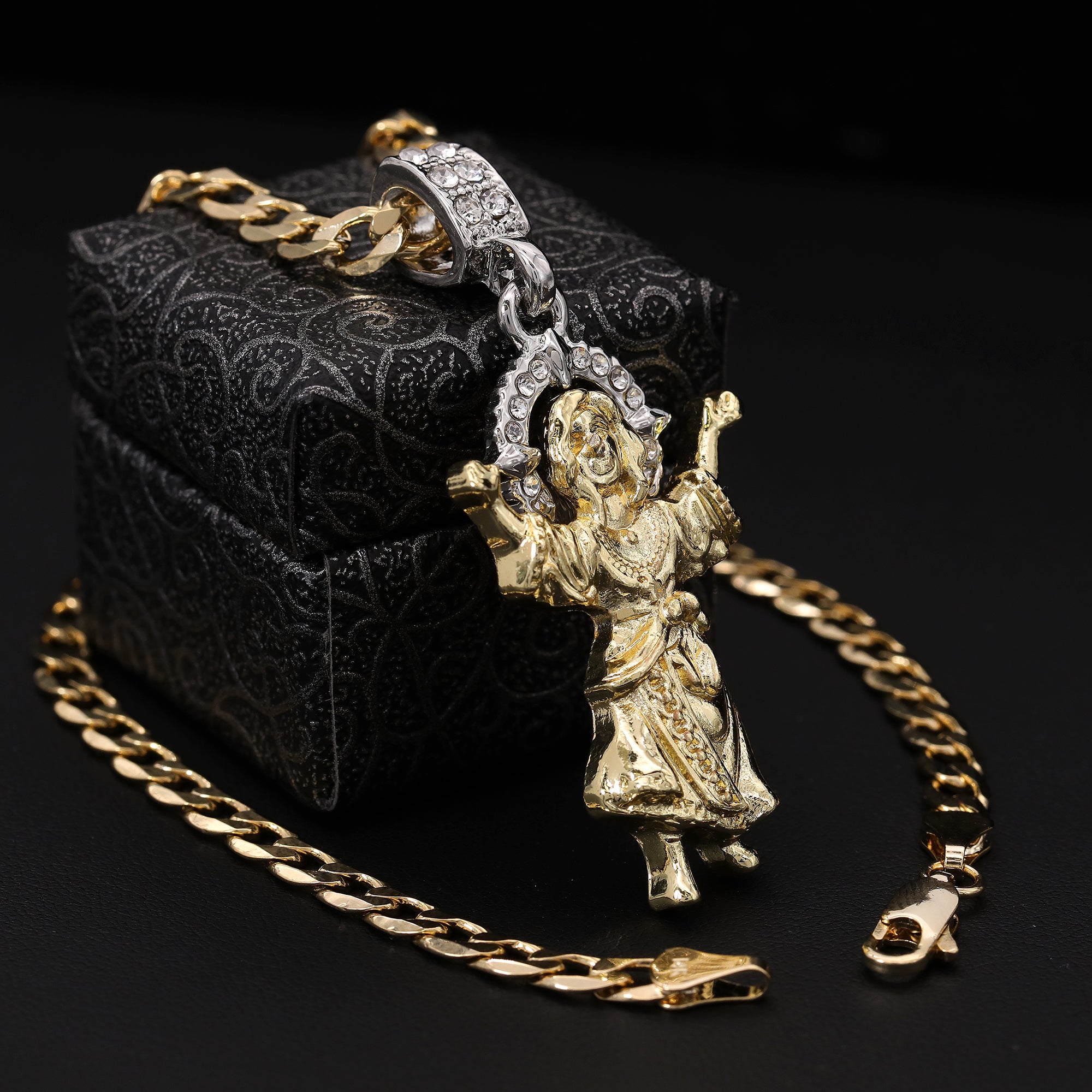 Catholic Child Jesus Pendant Cubic-Zirconia Gold Plated 18" Cuban Chain