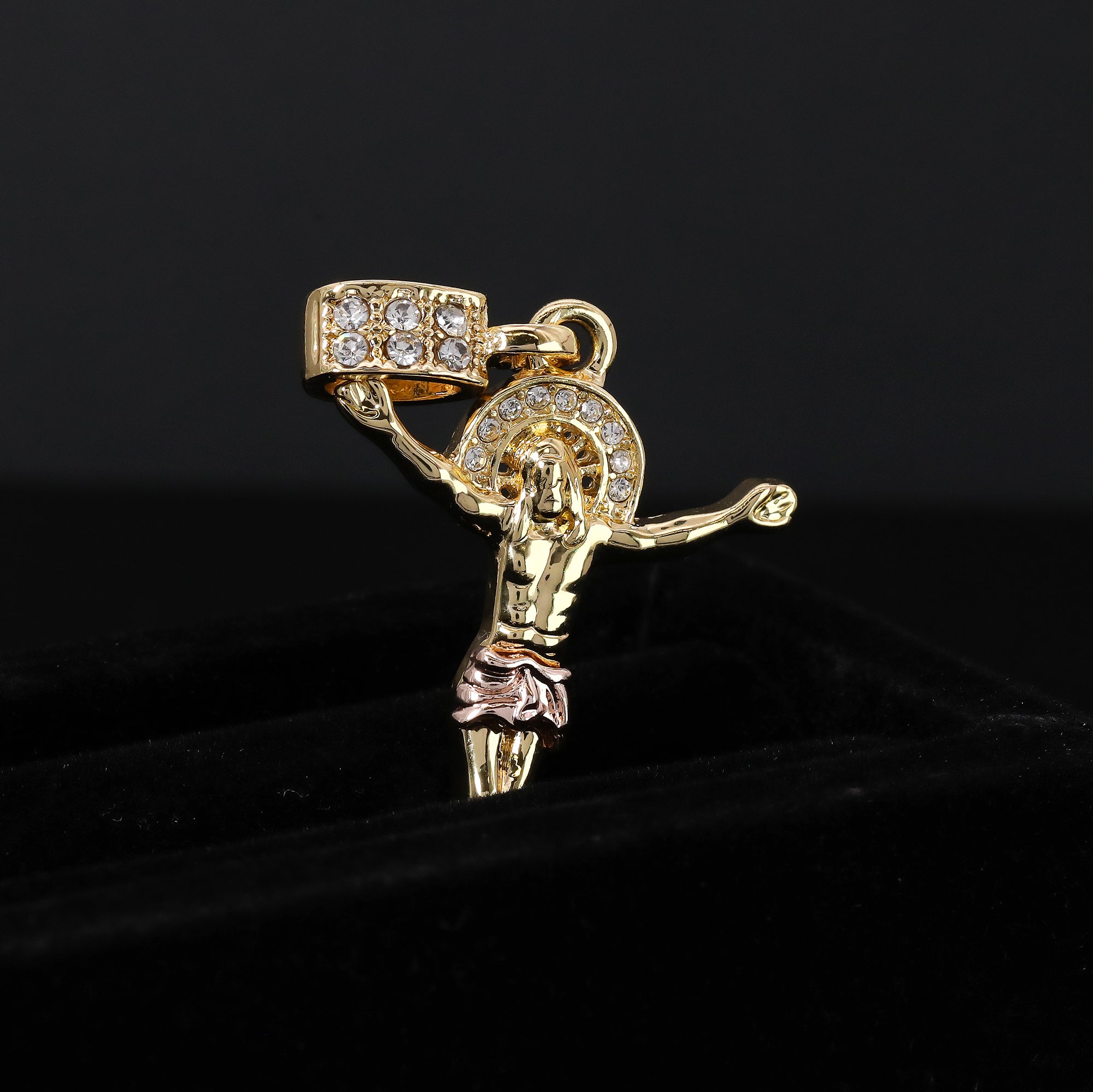 Catholic Crucifix Jesus Pendant Cubic-Zirconia Gold Plated 18" Cuban Chain