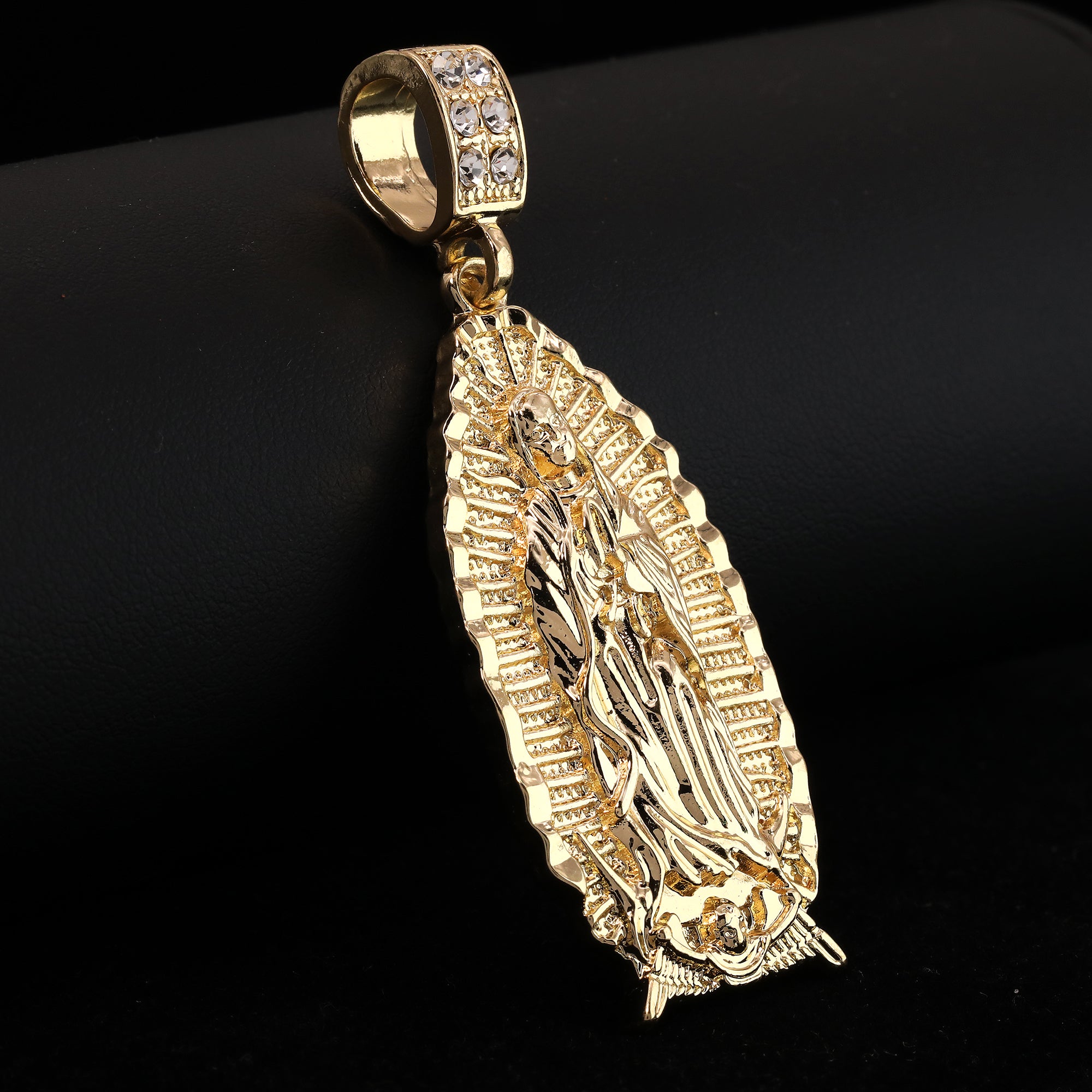 Wide Oval Guadalupe Pendant 14k Gold PT 20" Cuban & Rope Chain