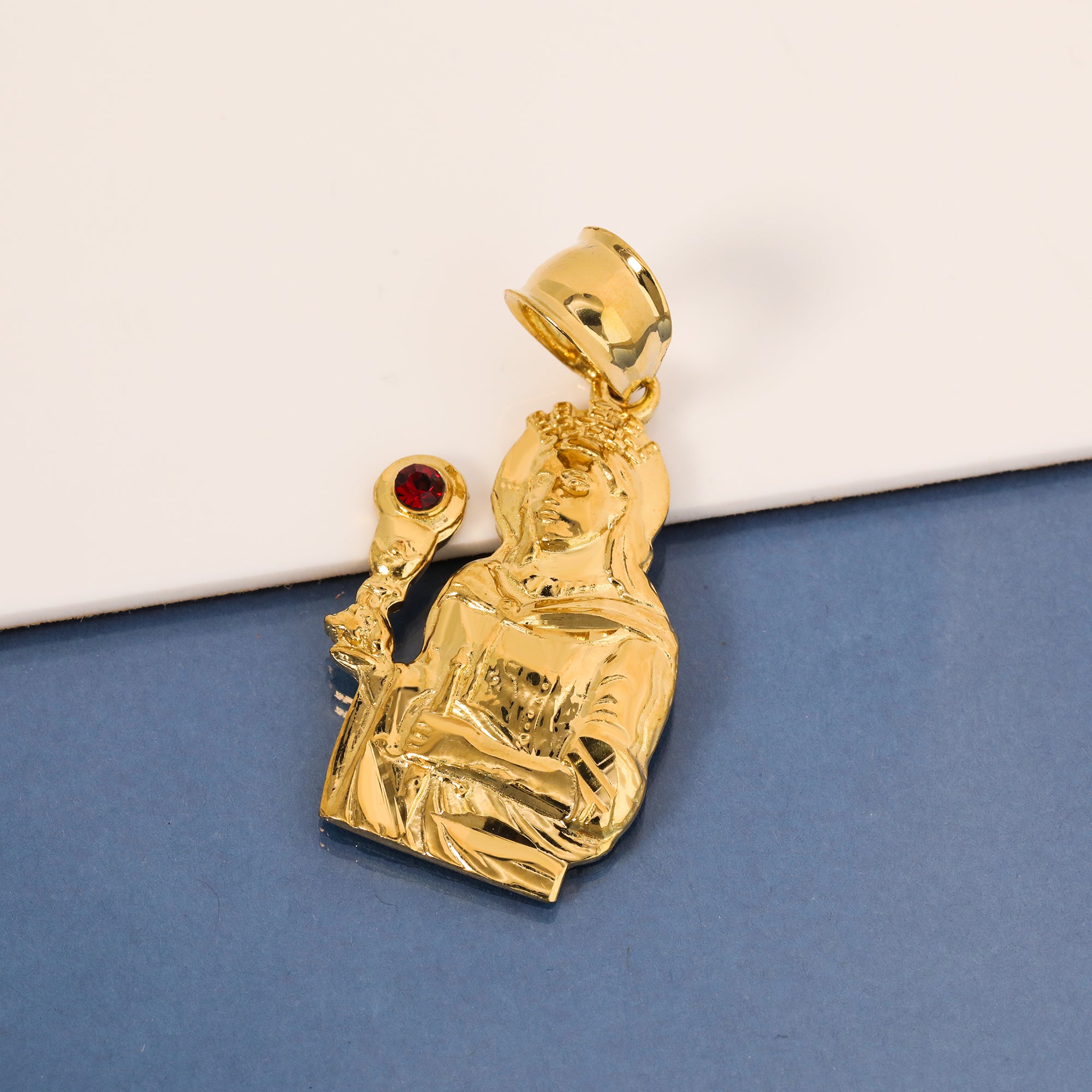 Santa Barbara Pendant Rope Chain 14k Gold Plated
