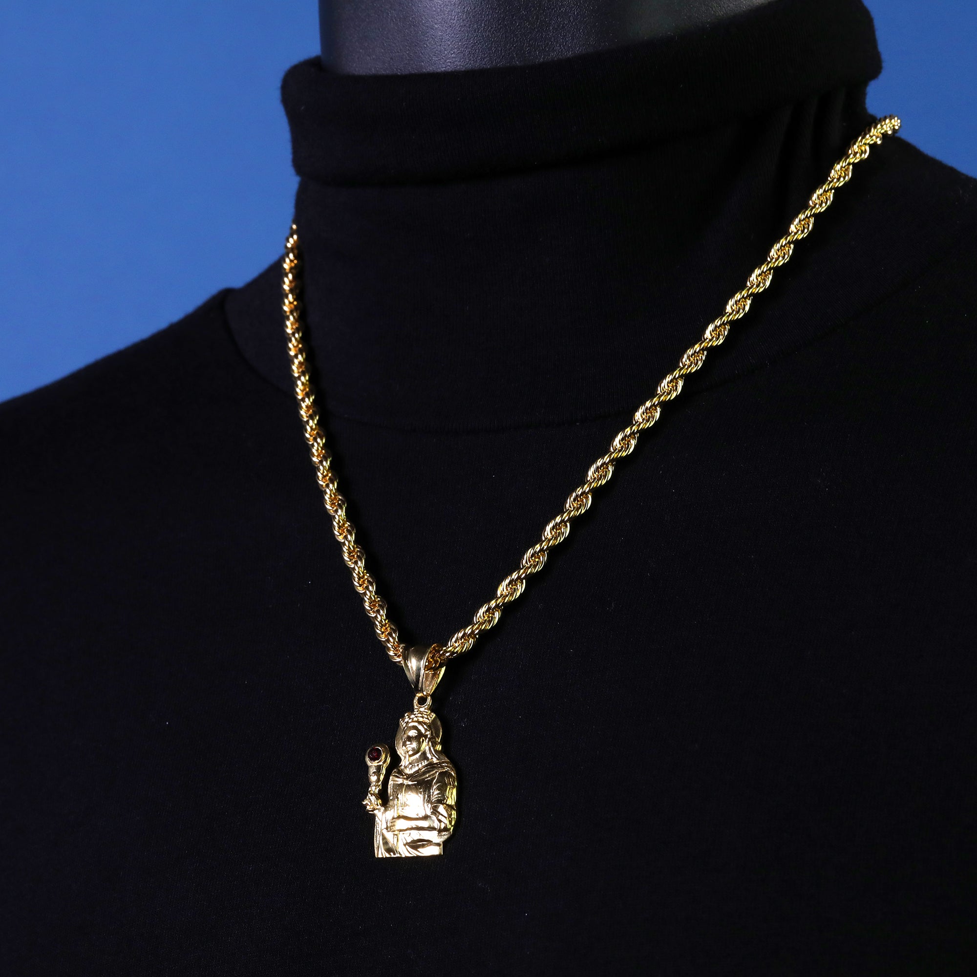 Santa Barbara Pendant Rope Chain 14k Gold Plated
