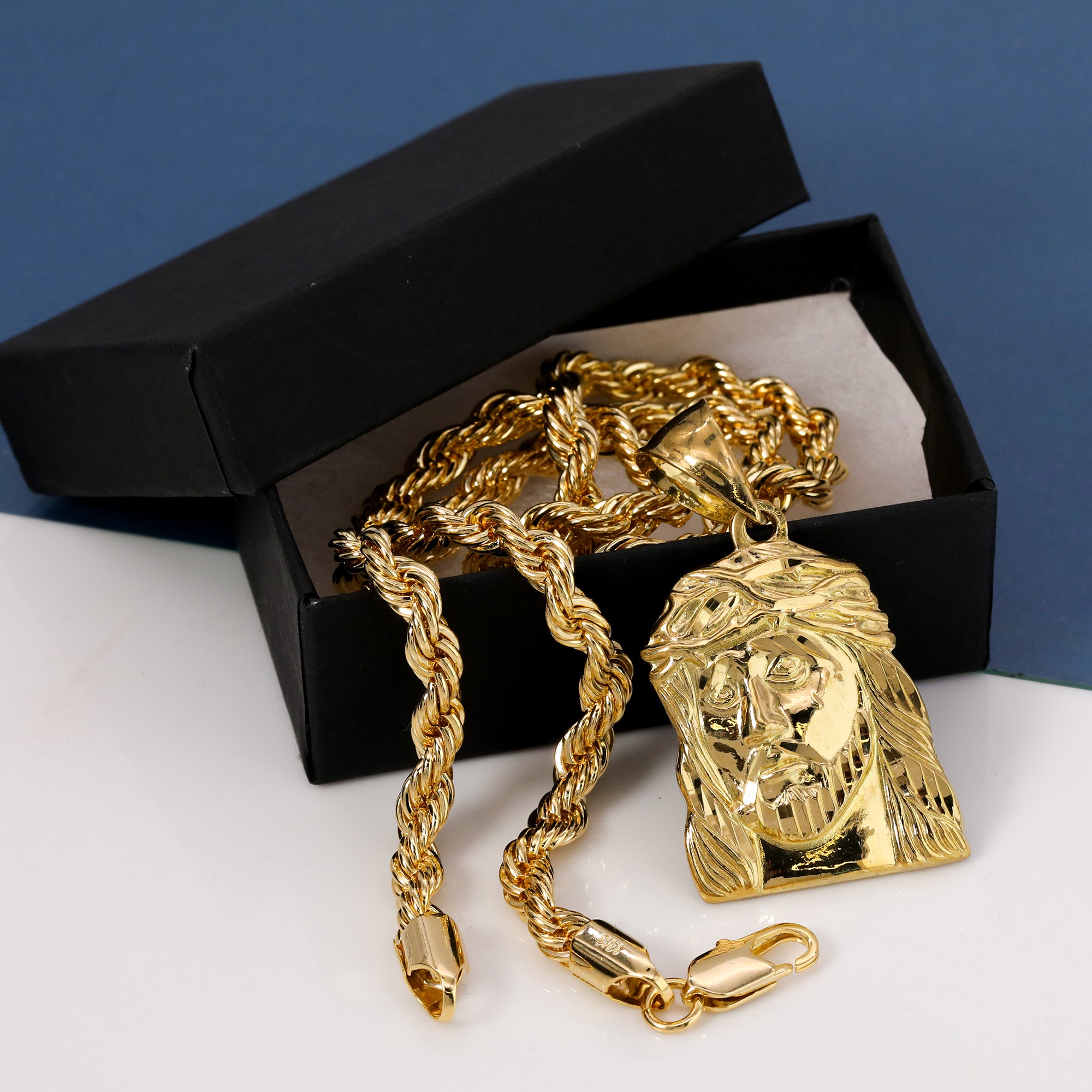 Jesus Wide Face Pendant Rope Chain 14k Gold Plated