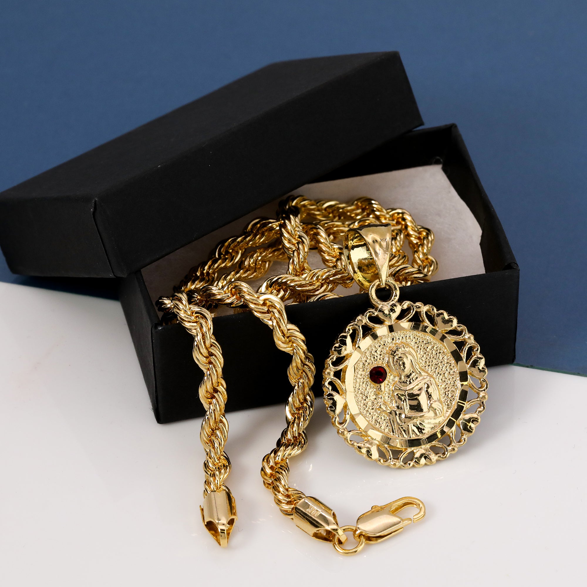 Heart Santa Barbara Pendant Rope Chain 14k Gold Plated