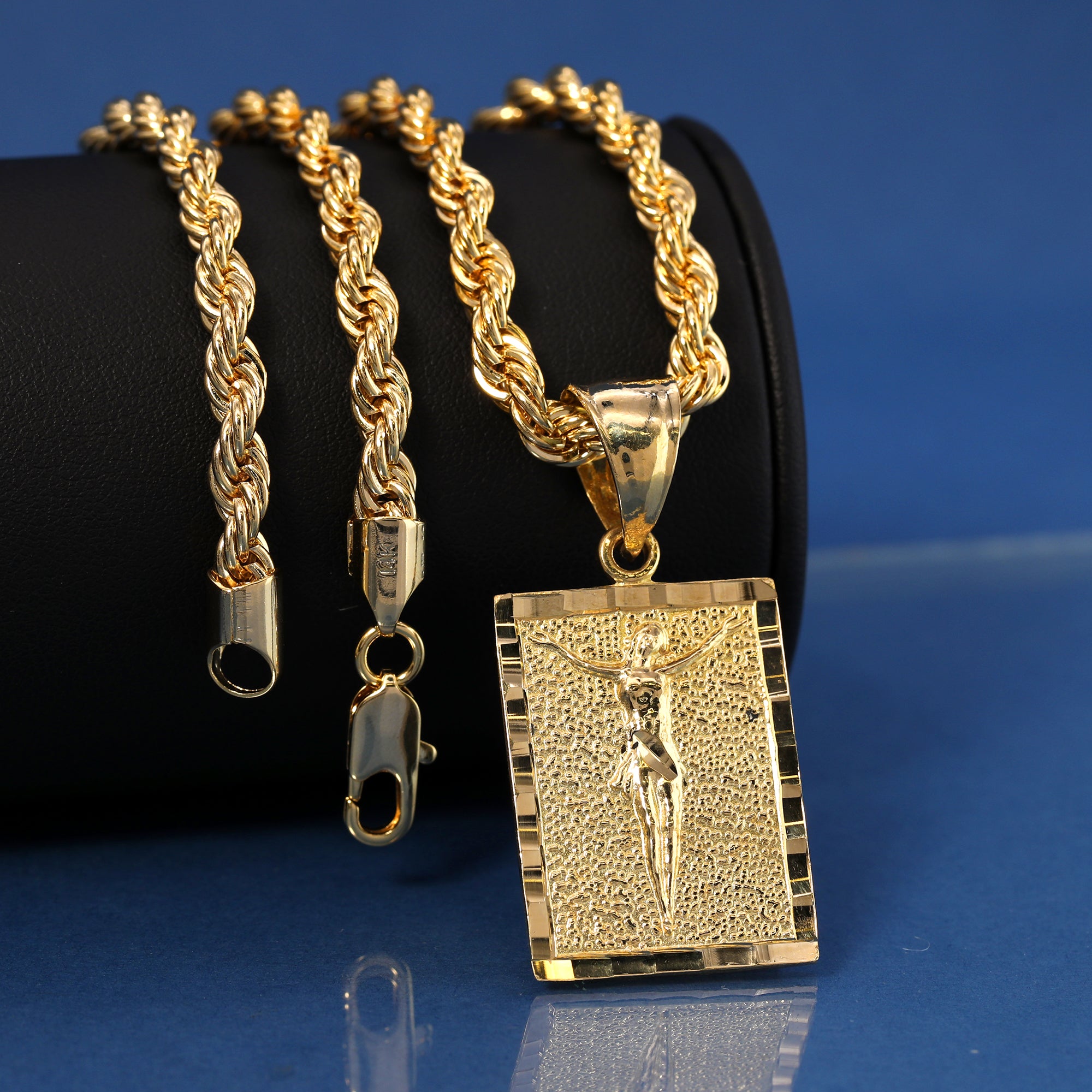 Square Jesus Pendant S4 Rope Chain 14k Gold Plated