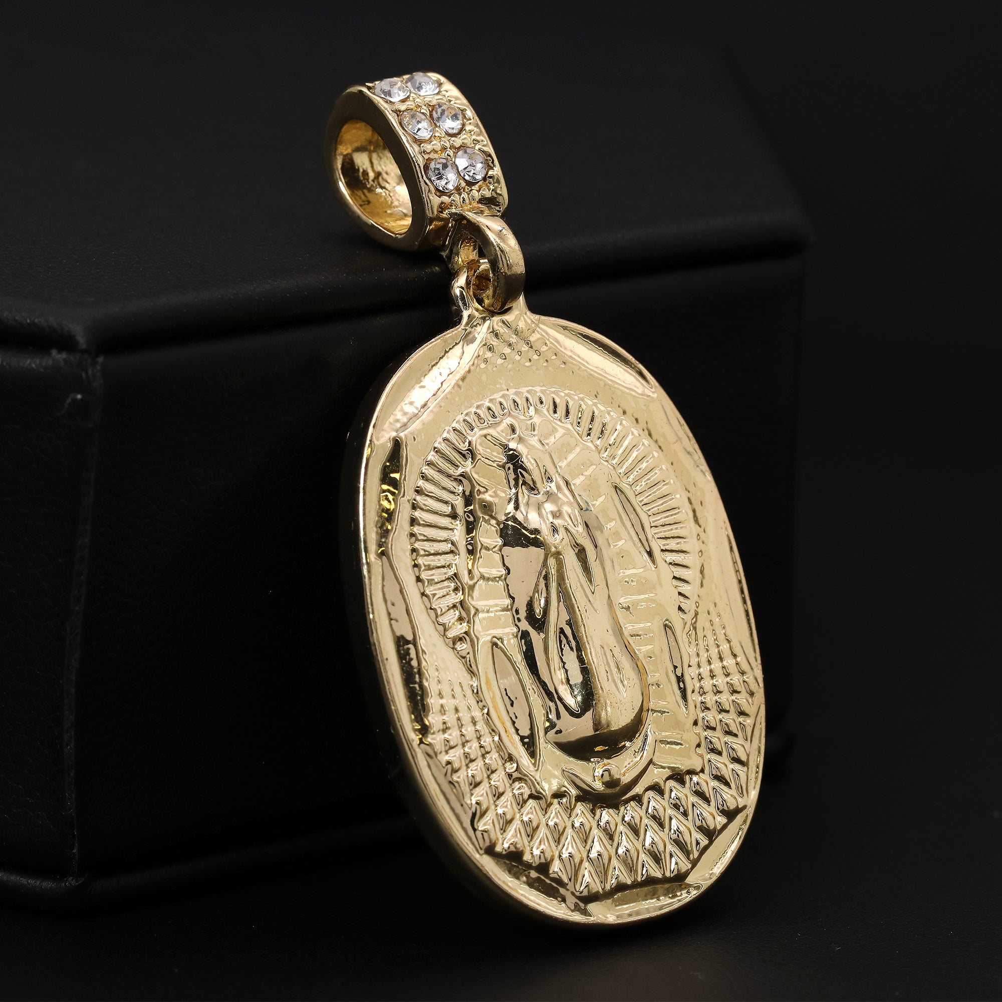 Catholic Oval Guadalupe Pendant Cubic-Zirconia Gold Plated 20" Cuban Chain