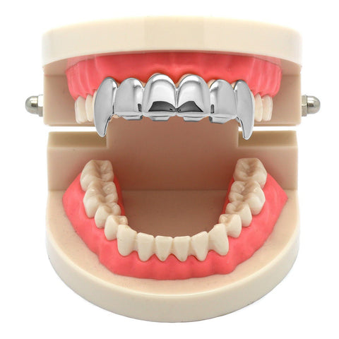 SILVER TO GRILLZ FANG