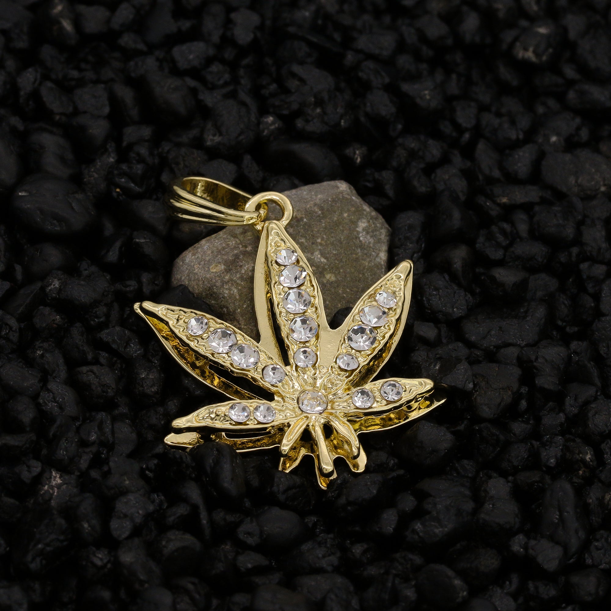 Hollow Weed Leaf Pendant 24" Rope Chain Men's 18k Gold Plated Jewelry