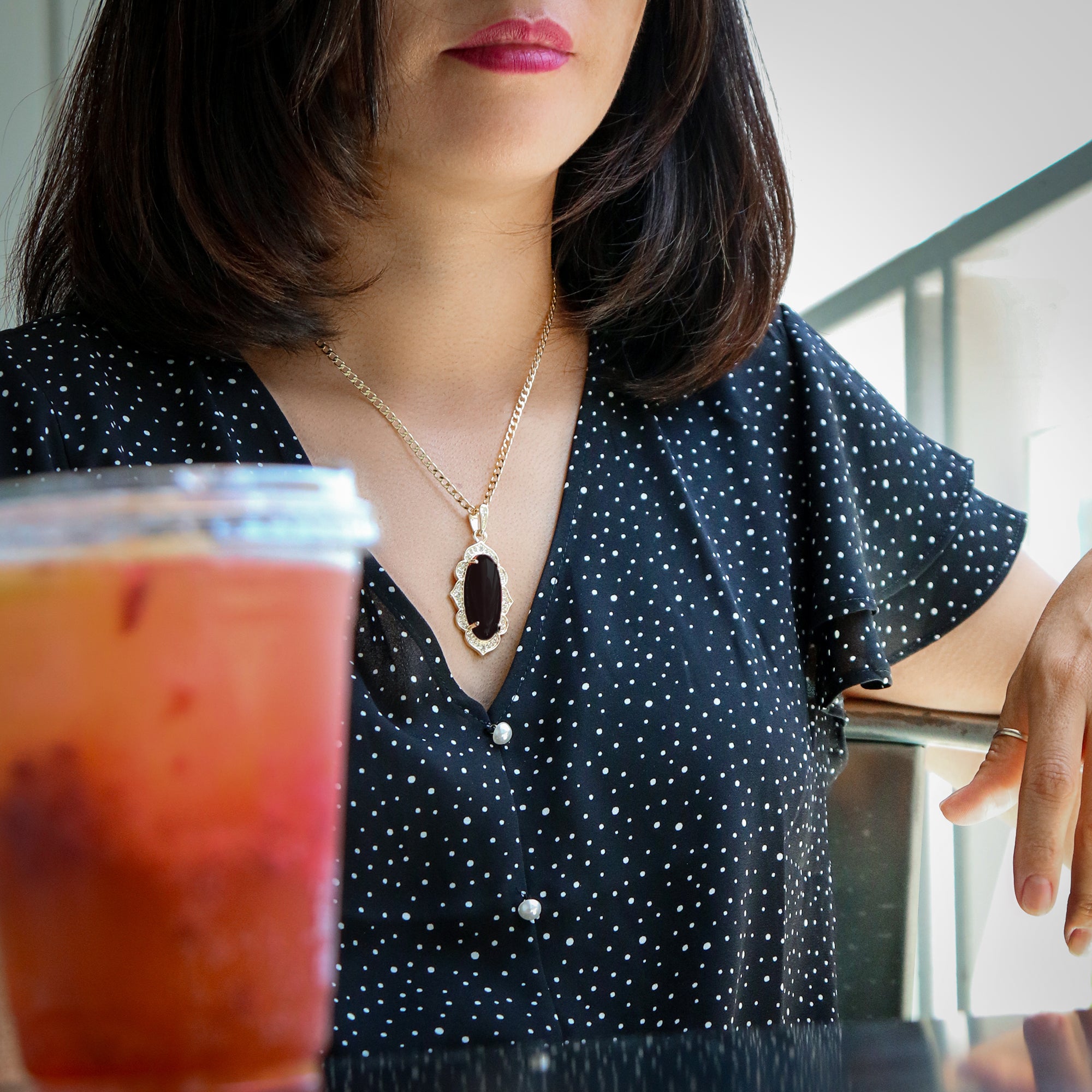 Black Oval Women's Jade Chain Pendant Necklace