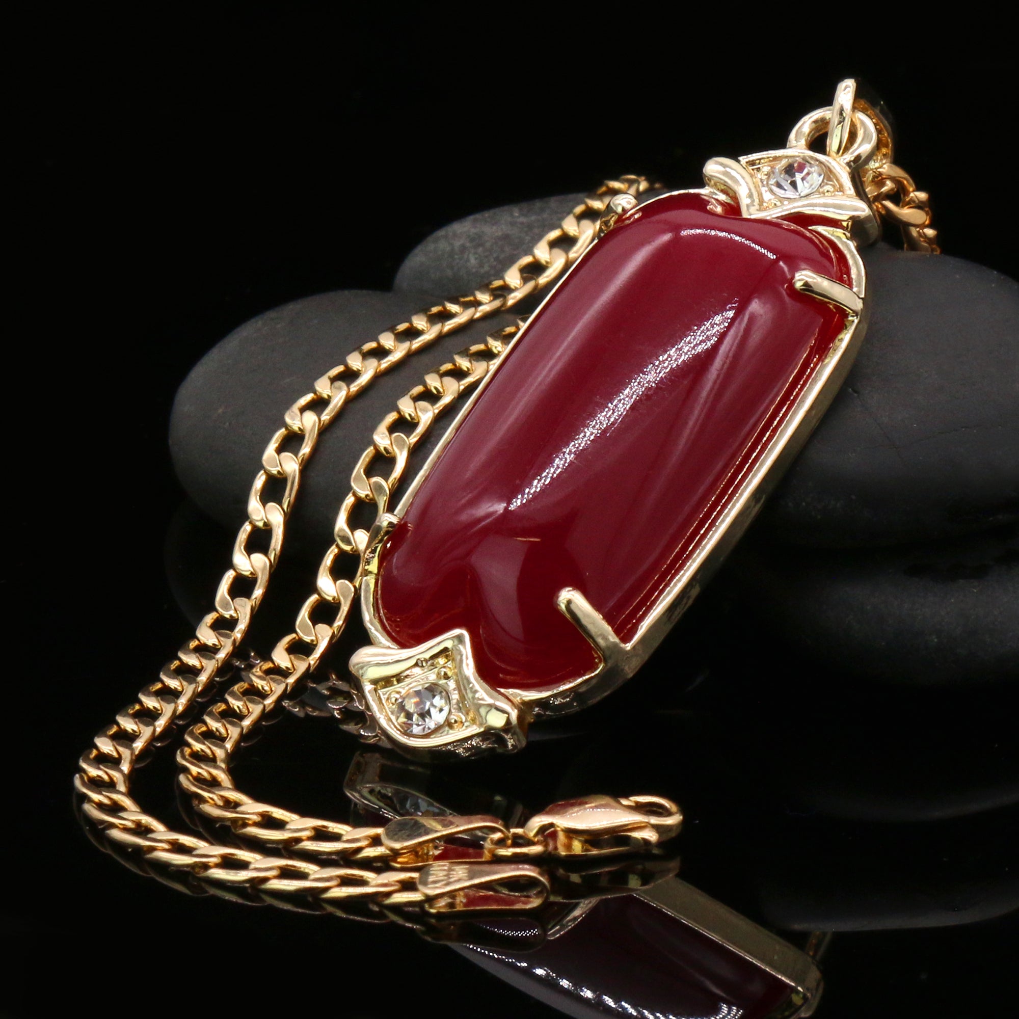Red Cylinder Women's Jade Chain Pendant Necklace