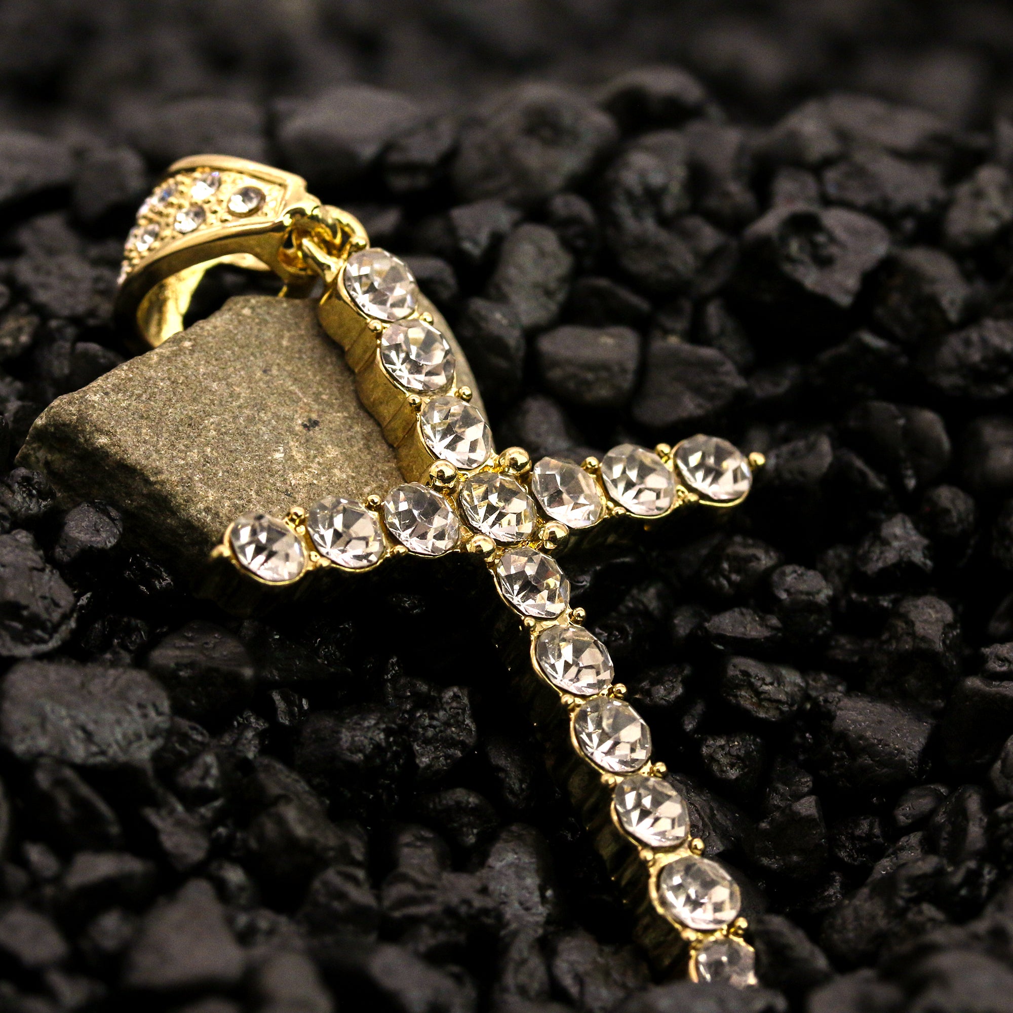 Stone Cross Pendant 30" Rope Chain Hip Hop Style 18k Gold Plated