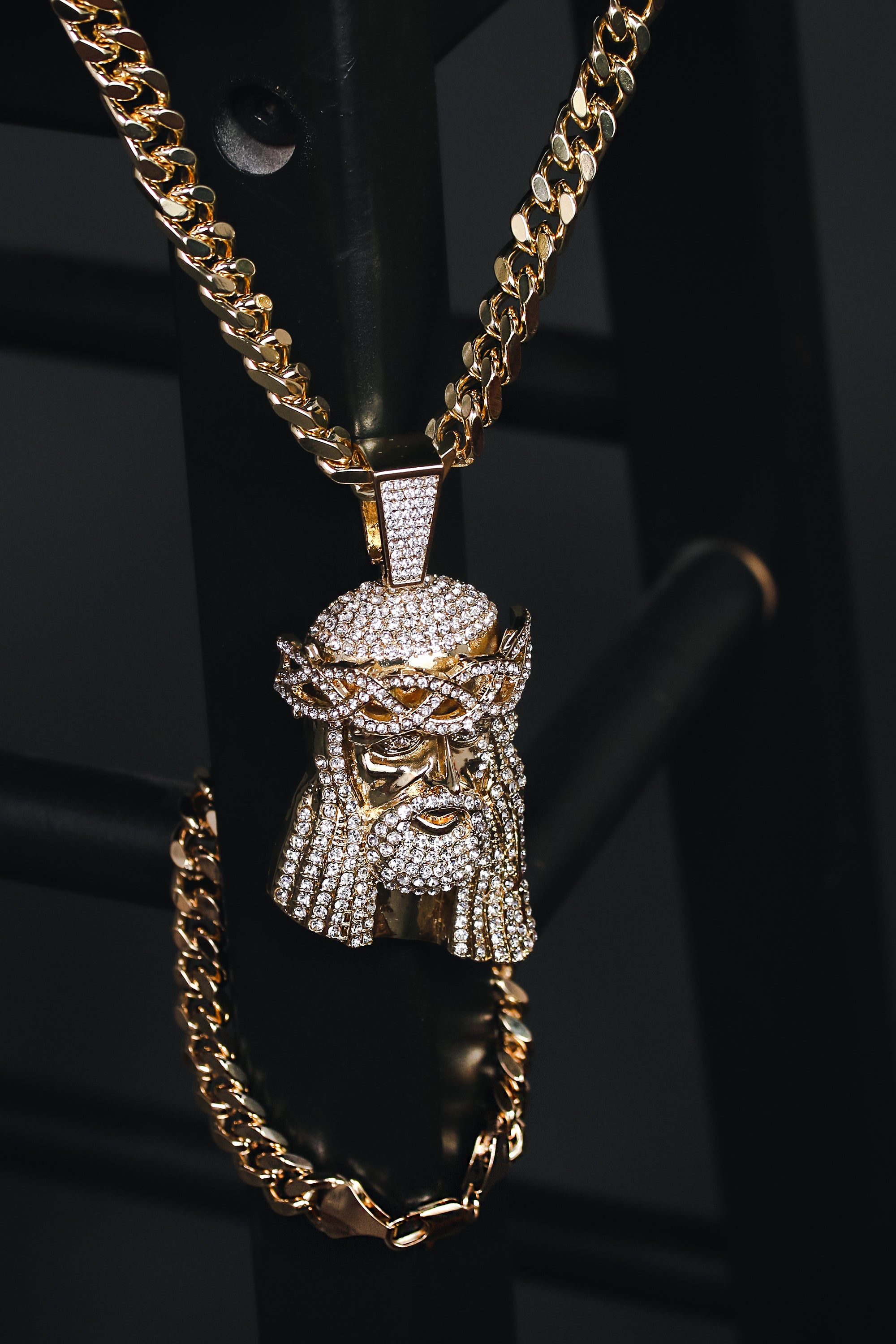 Tear Jesus Face Pendant with 30" Miami Cuban Link Chain & Bracelet – 10mm Gold-Plated Hip Hop Jewelry Set