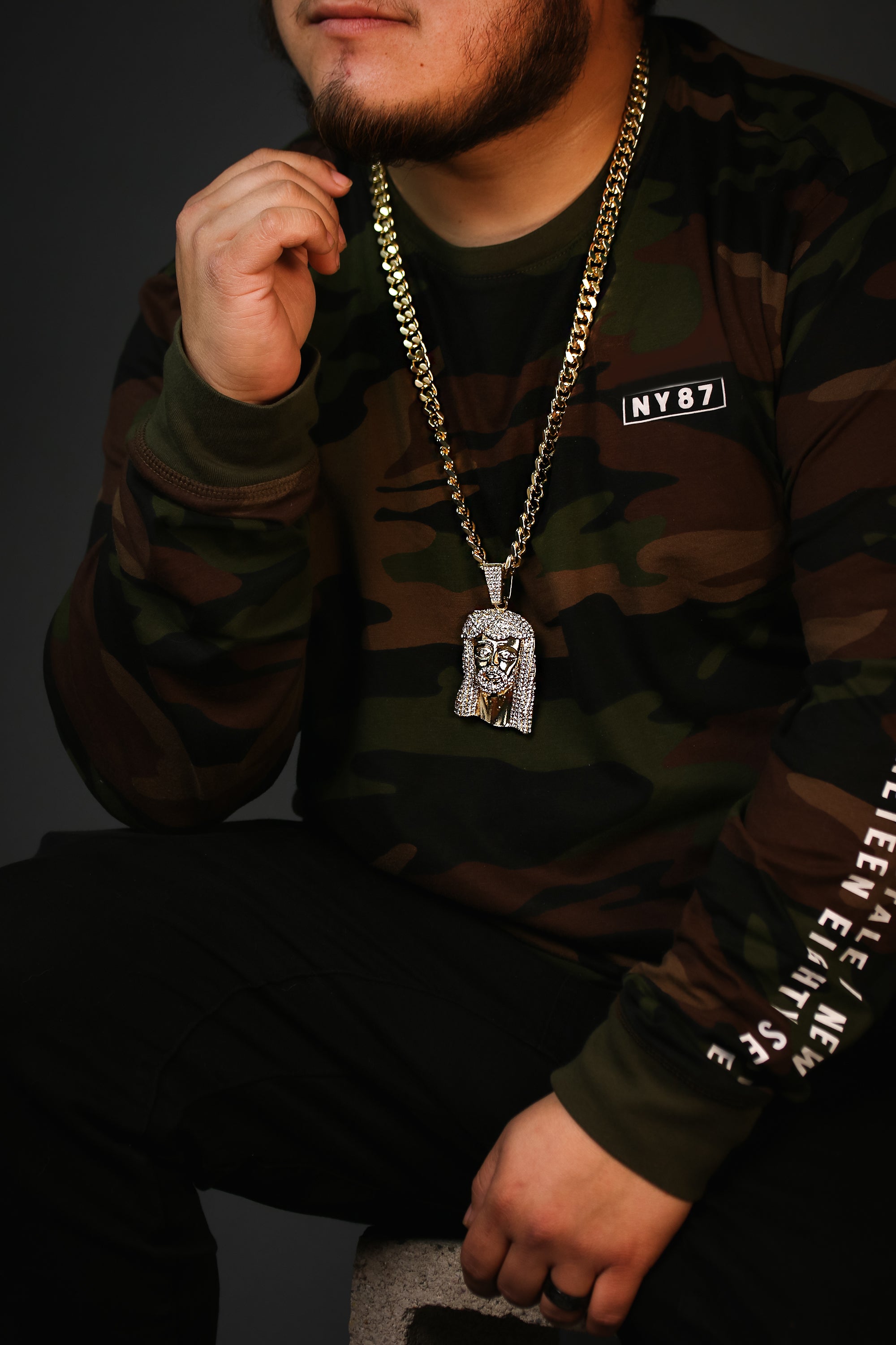 Iced Jesus Peace Face Pendant with 30" Miami Cuban Link Chain – 10mm Gold-Plated Hip Hop Necklace