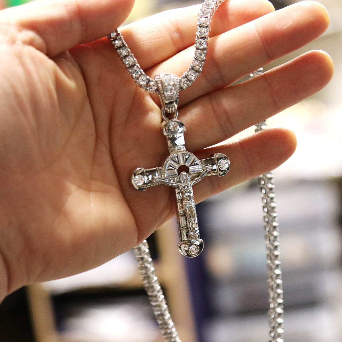 White GOLD TENNIS CHAIN 18" 20" Cross Jesus hang Pendant Bundle
