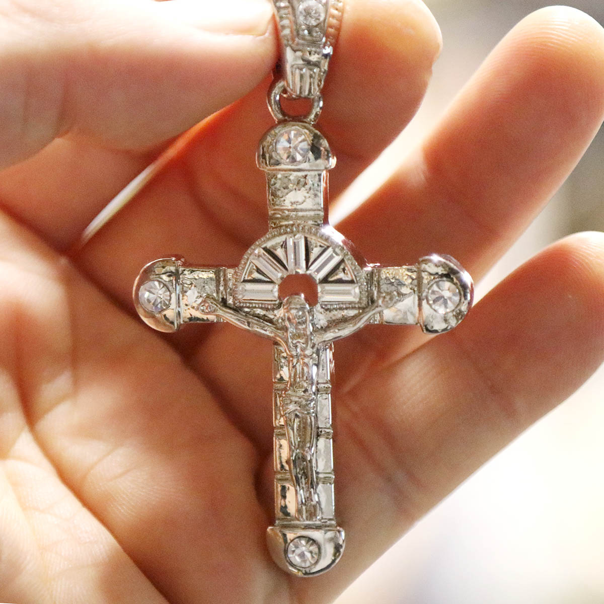 White GOLD TENNIS CHAIN 18" 20" Cross Jesus hang Pendant Bundle