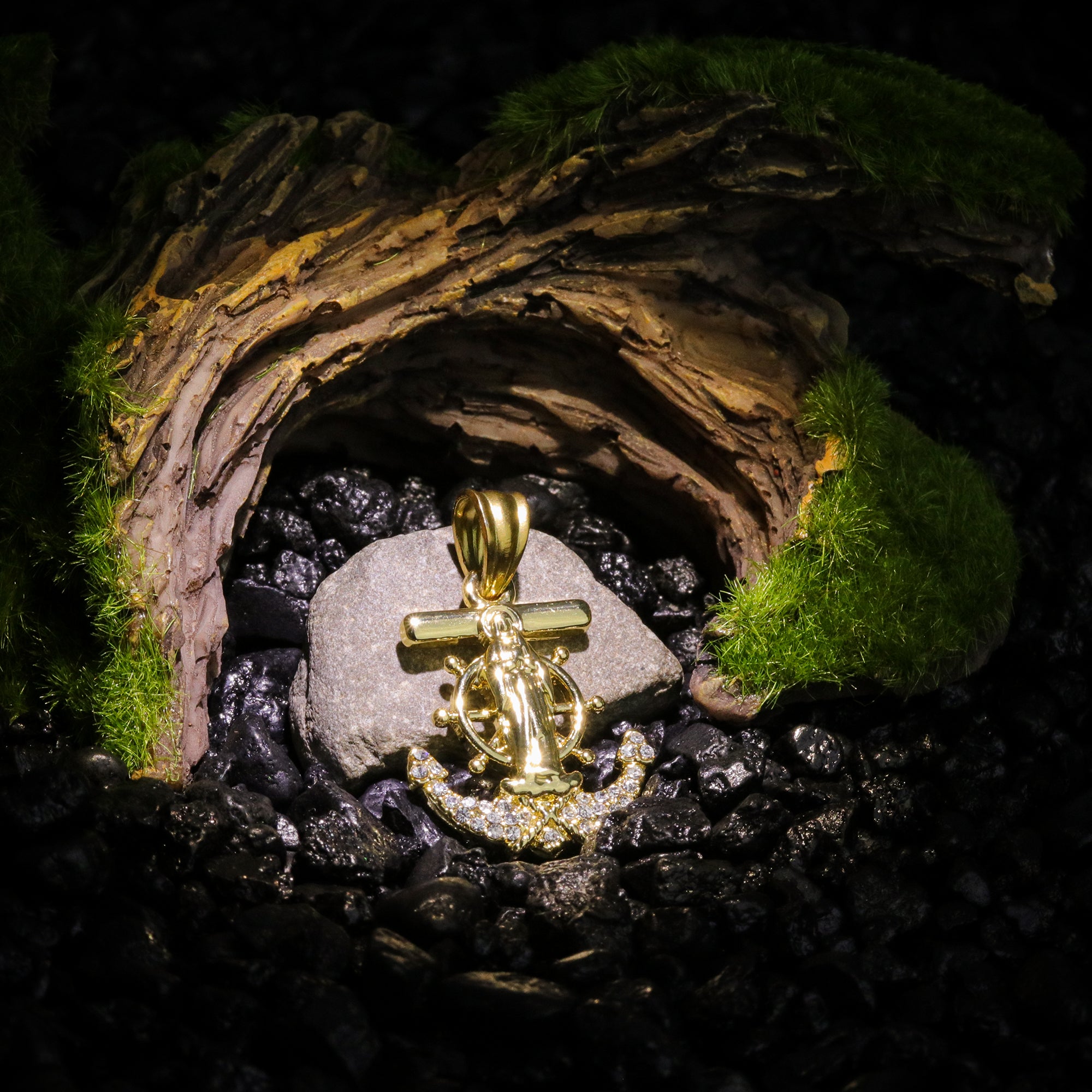 Anchor Mary Virgin Pendant 24" Cuban Chain Hip Hop Style 18k Gold Stainless Steel