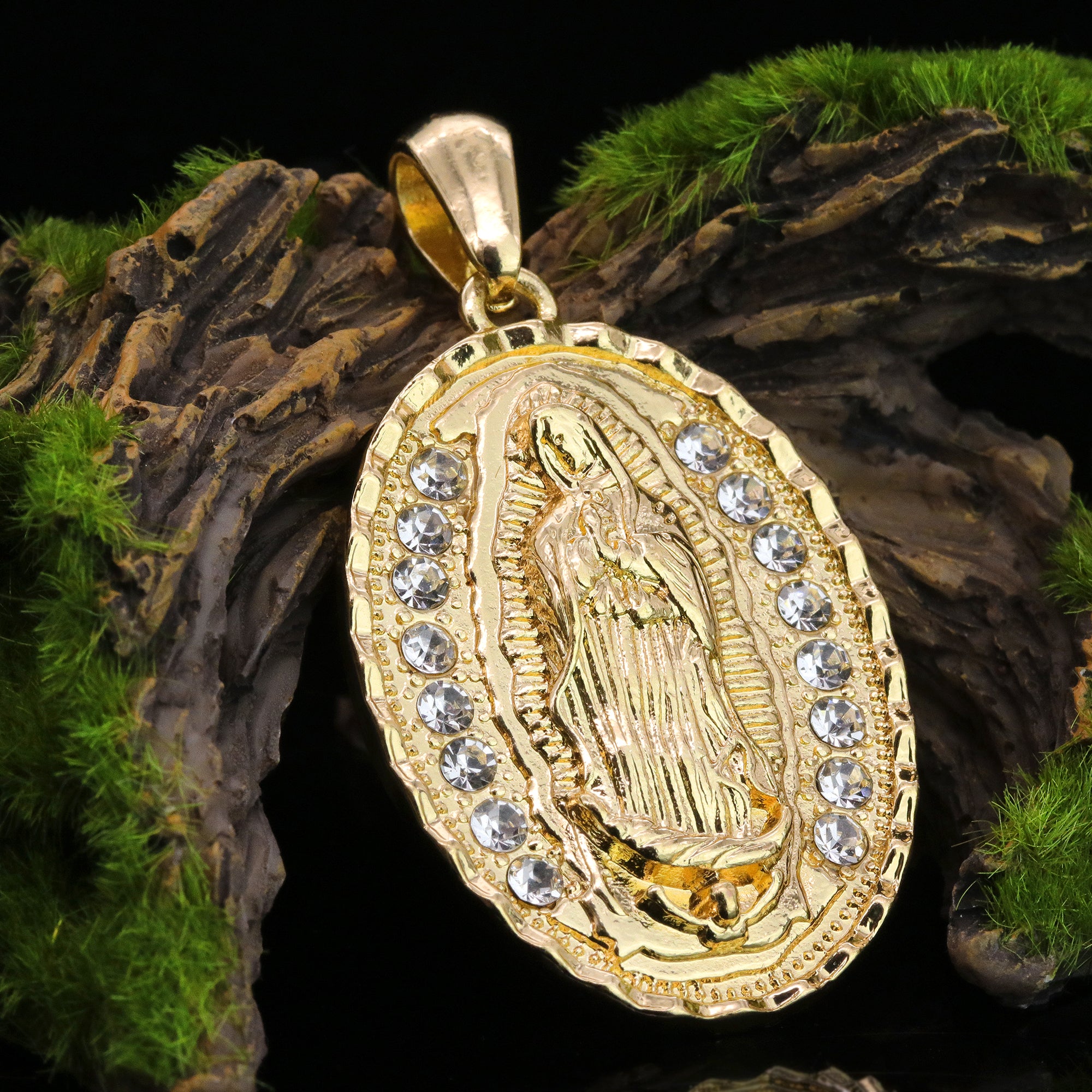 Iced Plain Hook Oval Guadalupe Pendant 24" Figaro Chain Hip Hop Style 18k Gold Plated