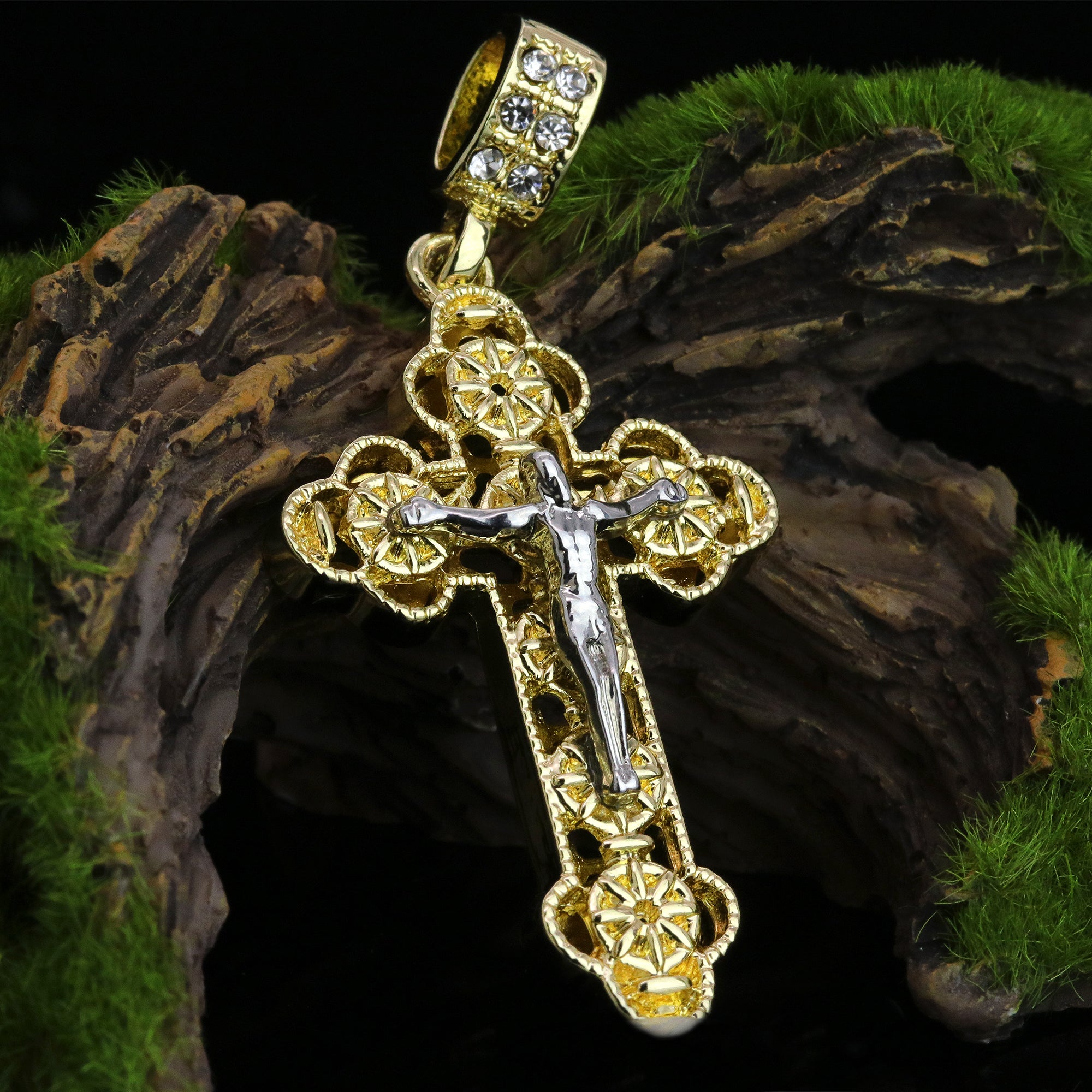 Iced Jesus Clover Cross Pendant 24" Figaro Chain Hip Hop Style 18k Gold Plated