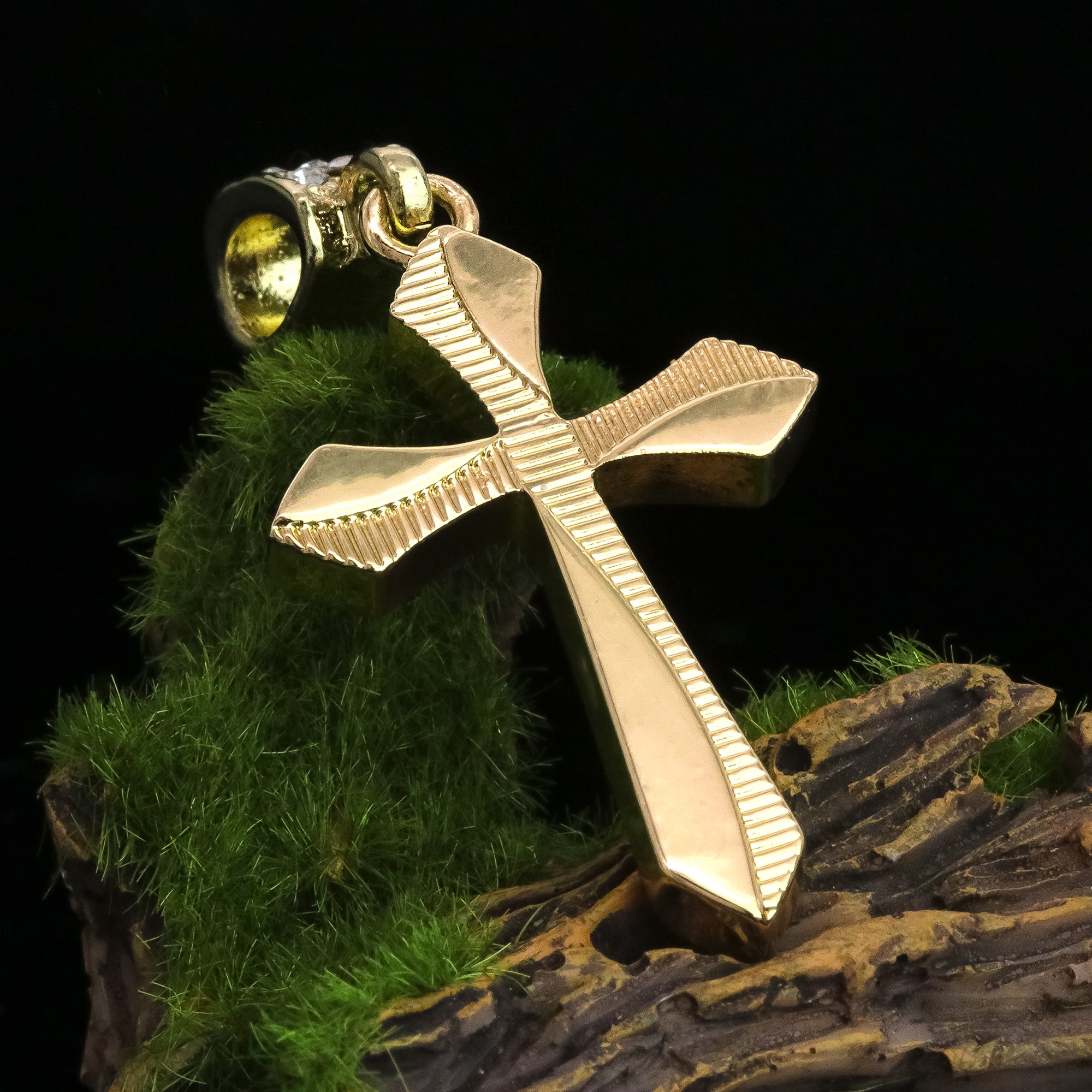 Clover Cross Pendant 20" Figaro Chain Hip Hop Style 18k Gold Plated
