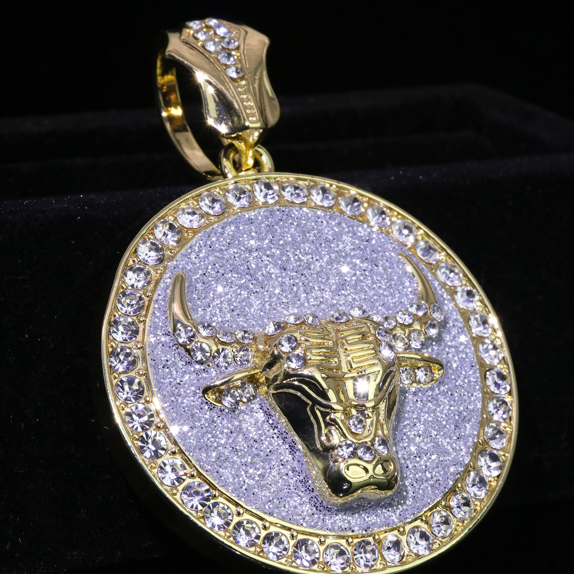 Large Round Silver Stardust Bull Pendant & Iced Cuban CZ Chain Necklace – Hip Hop Jewelry for Men –