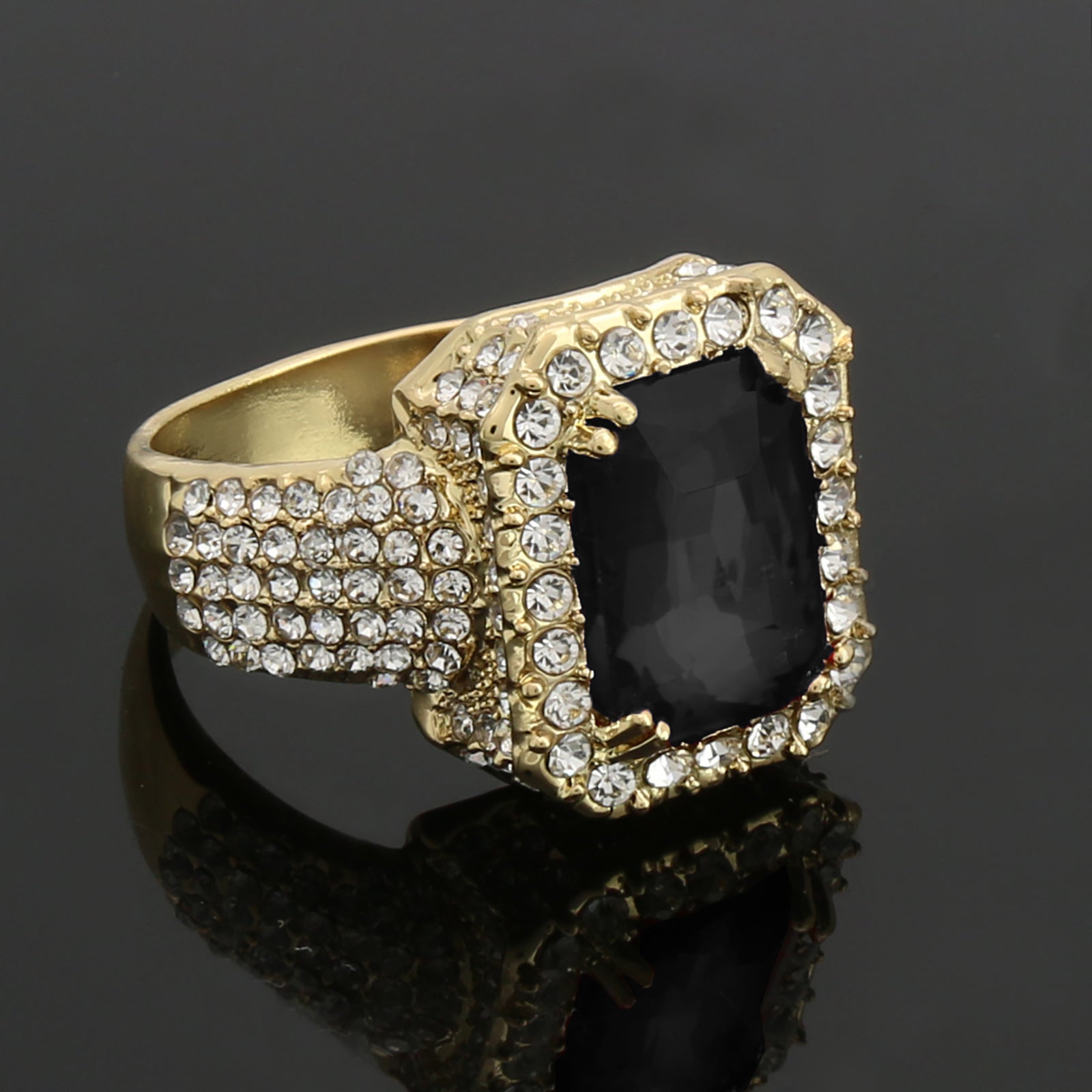 GOLD Black Ruby