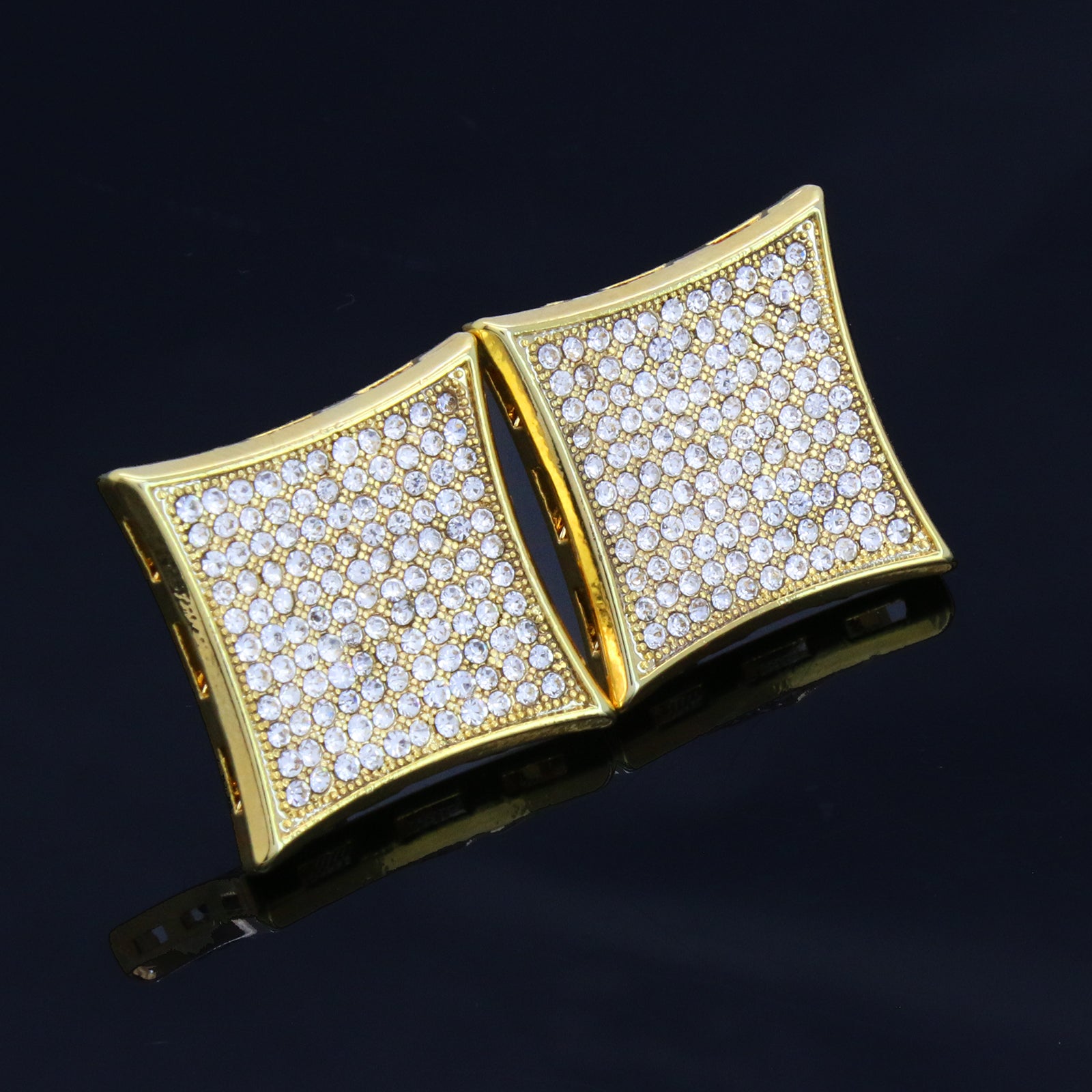 Screw Back Gold Cz 11 Row Kite