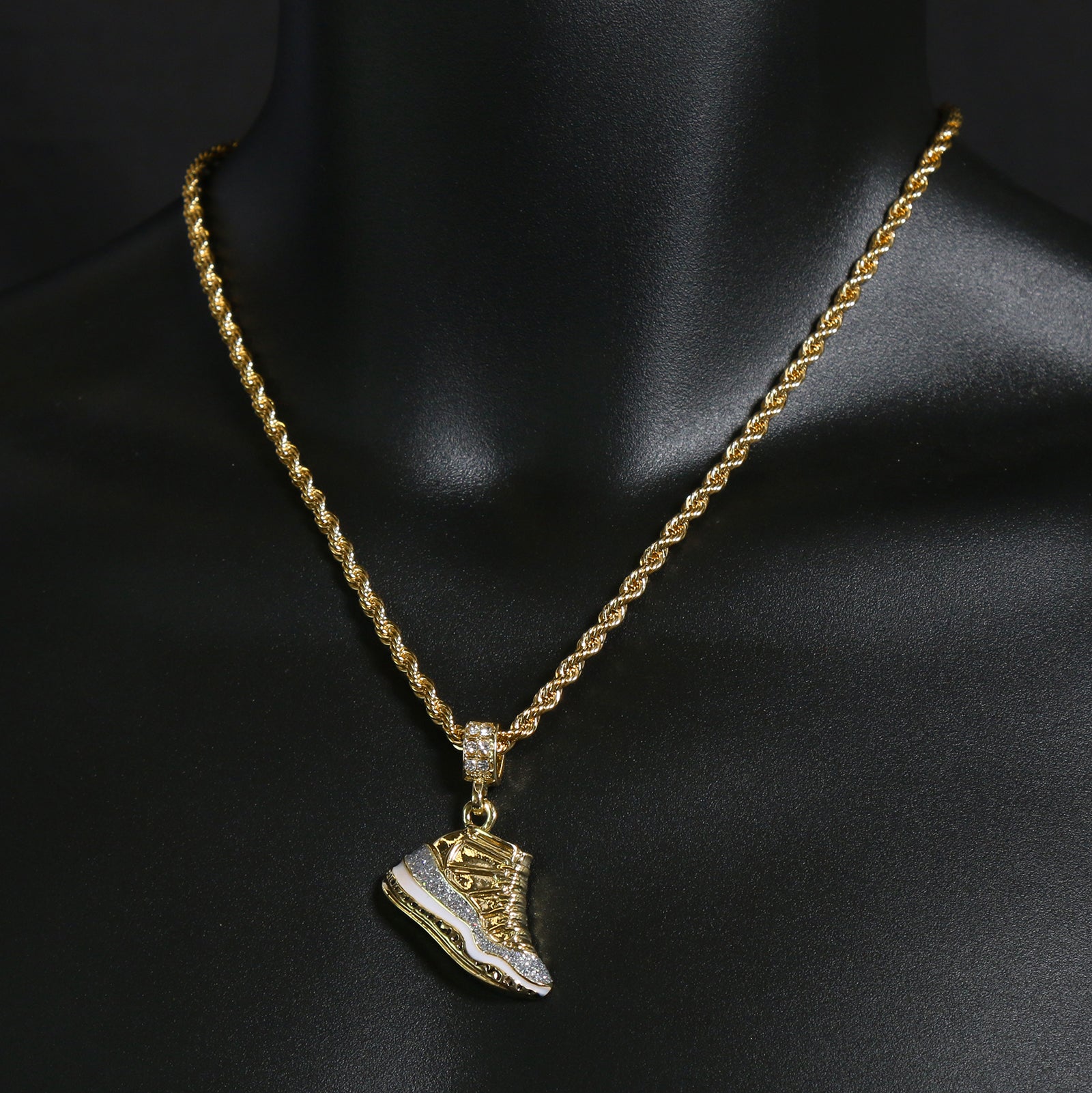 Retro "Cool Grey " Shoe 14k Gold Pendant 20" Inch 4mm Rope Choker Chain
