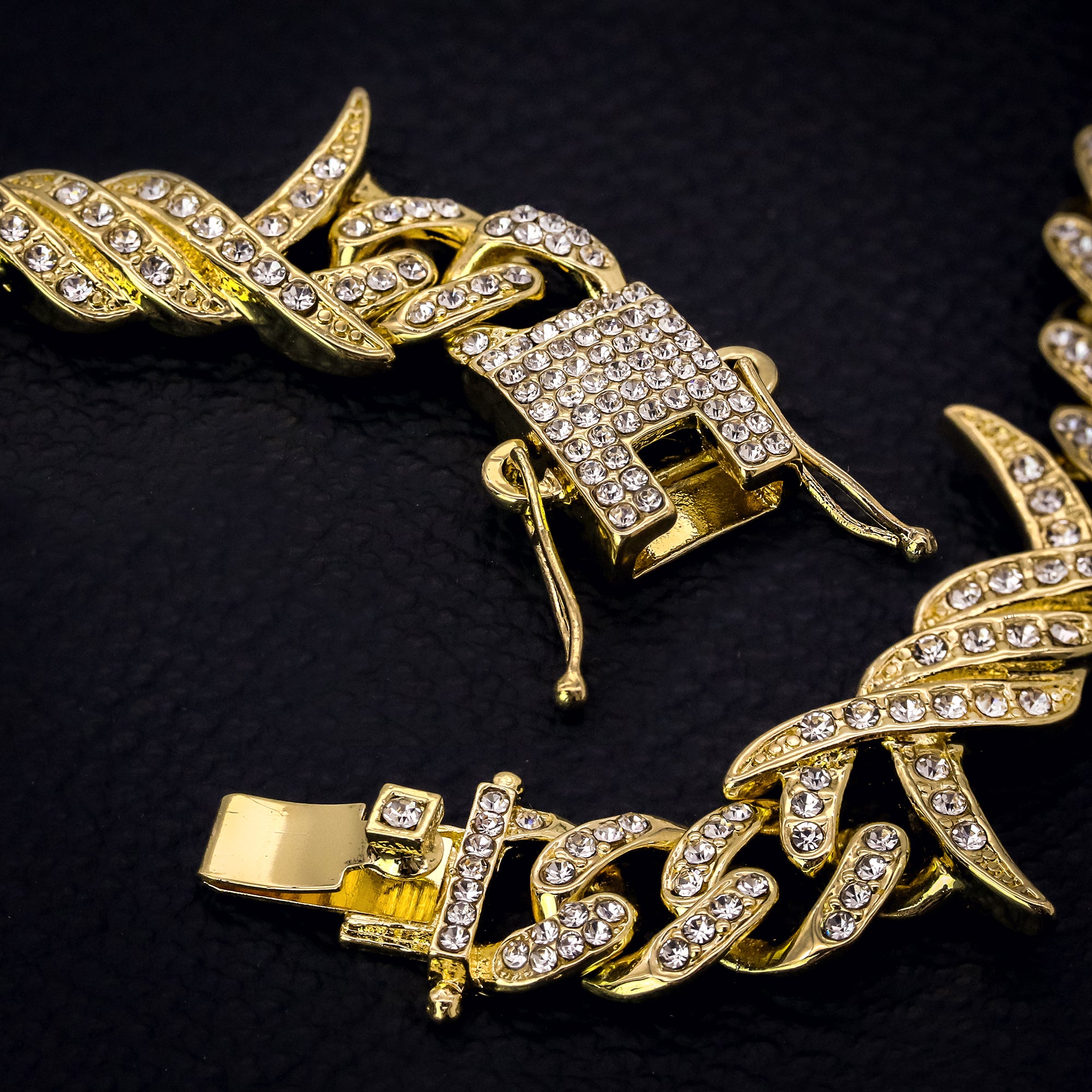 Barbed Wire Bracelet Cuban Link Iced 14k Gold Plated 9"