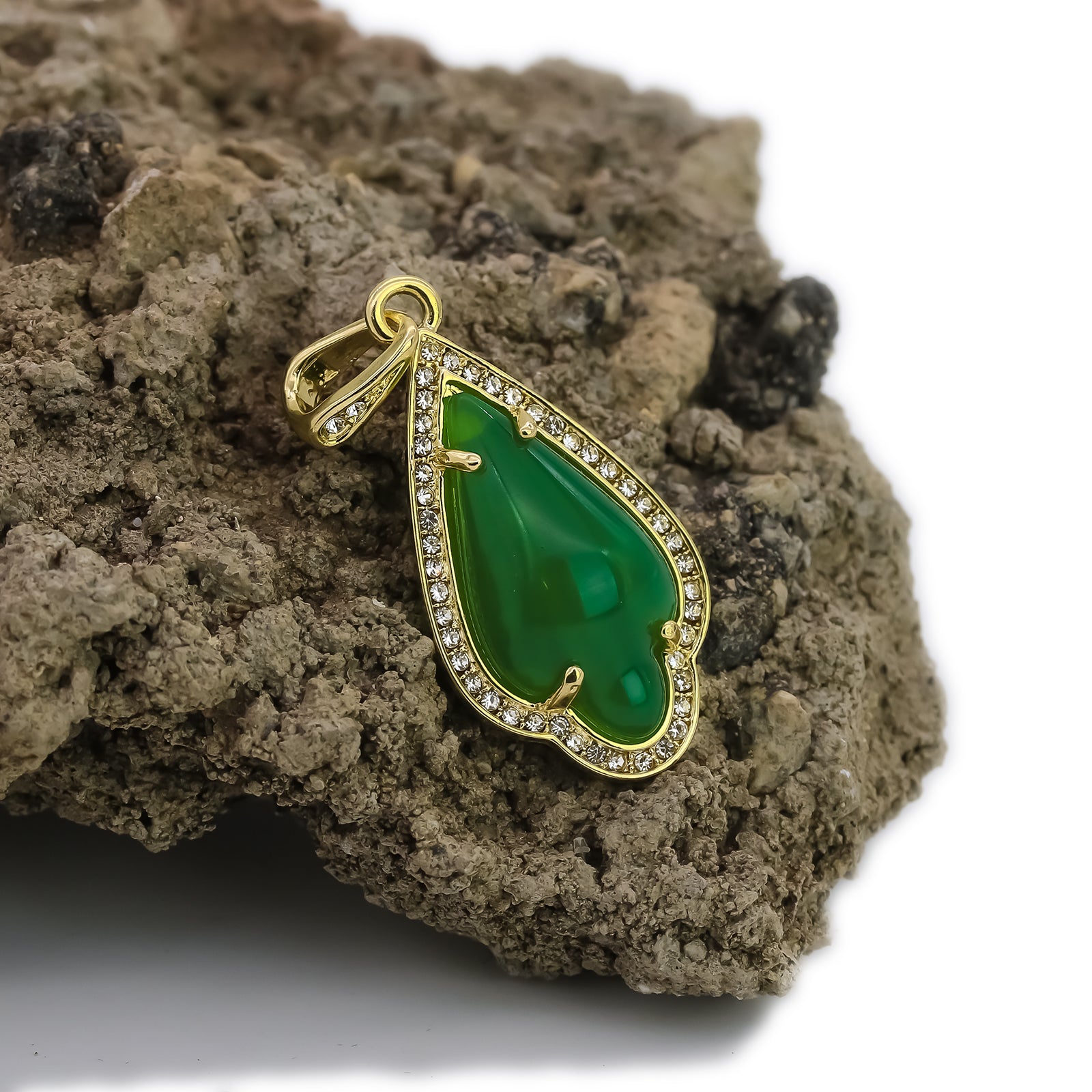 Exquisite Iced Green Jade Arrowl Shape 14k Gold PT Pendant 18"20" Figaro Chains
