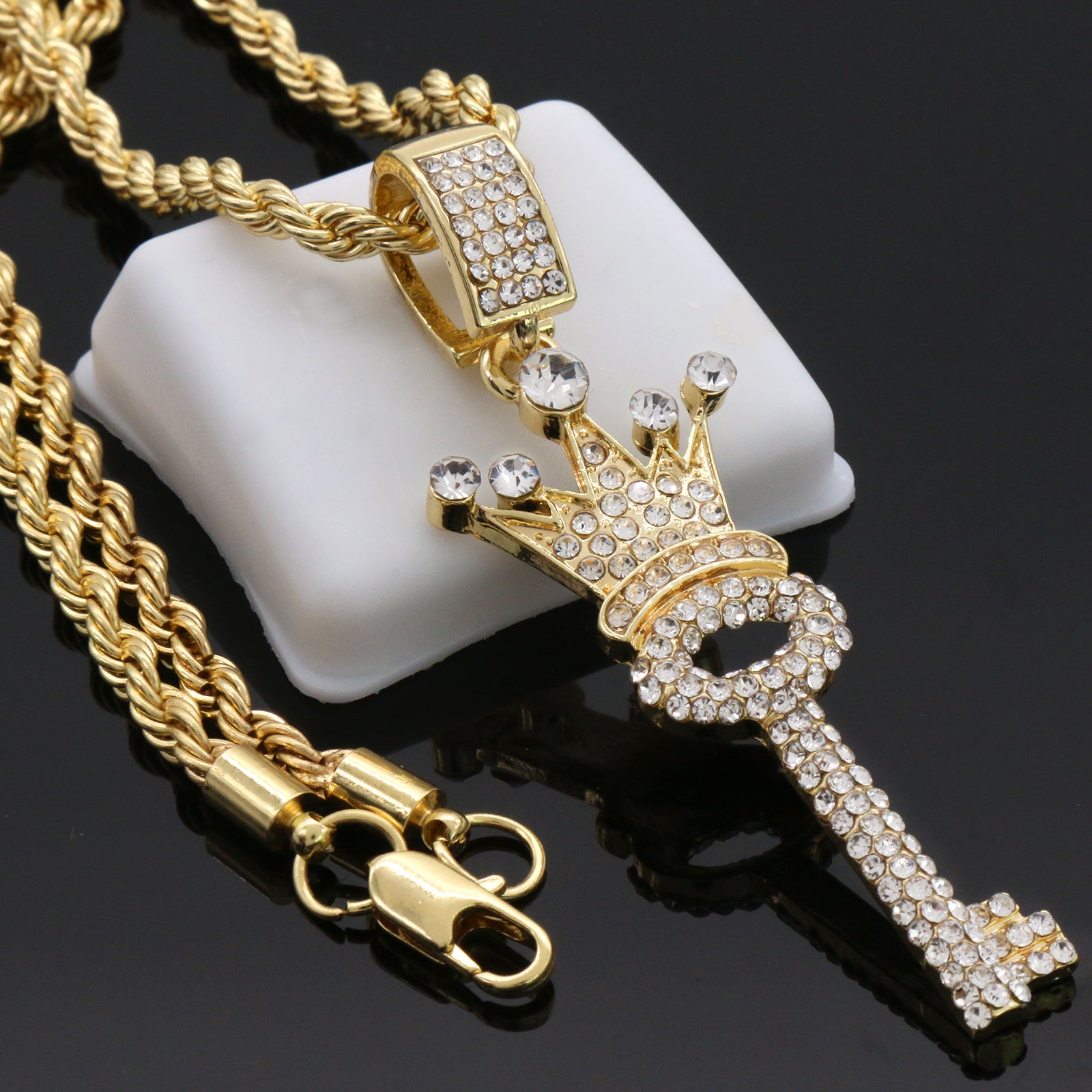 Cz Crown Key Pendant 24"Inch 4mm Rope Chain