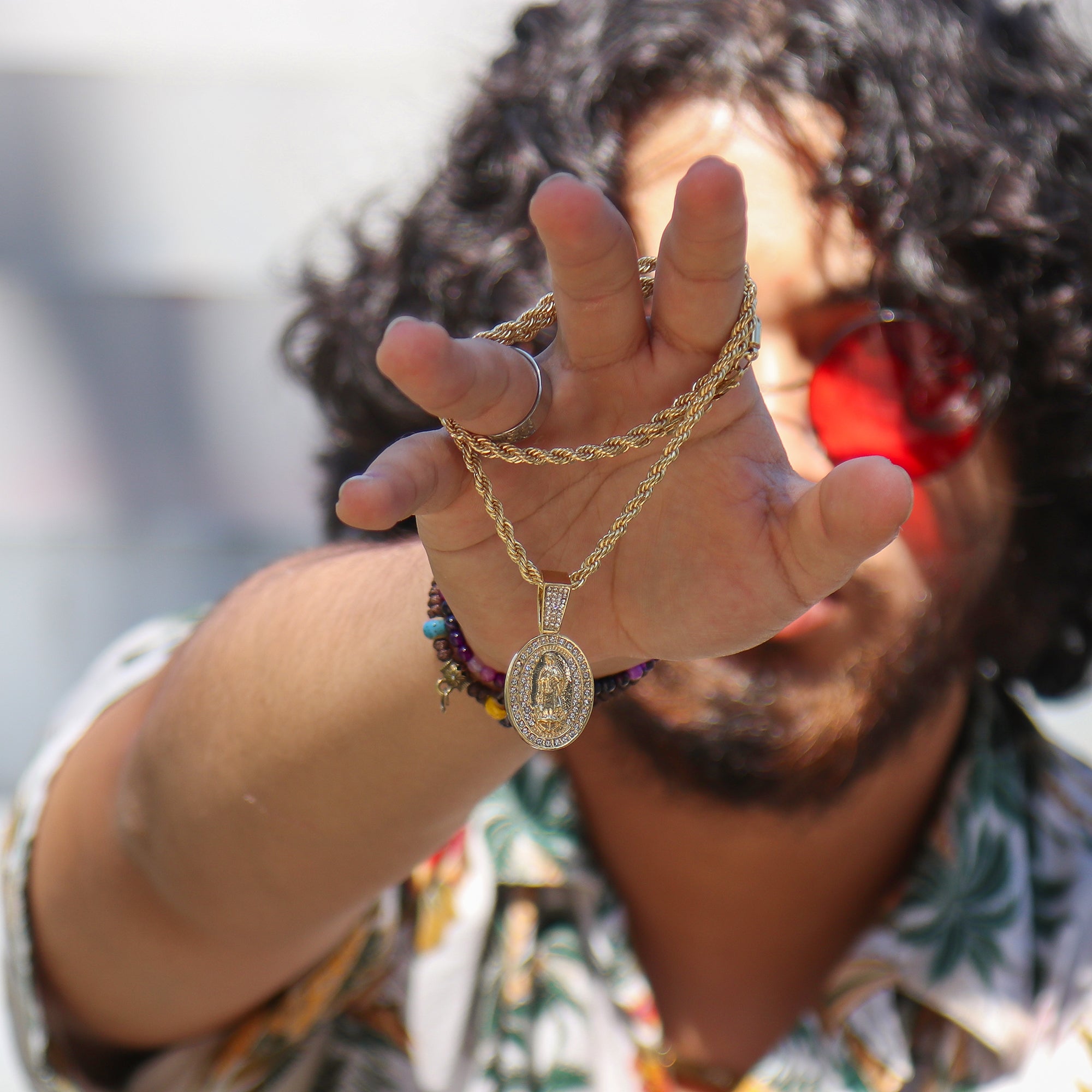 Small Iced Guadalupe Oval Pendant Rope Chain Men's Hip Hop 18k Cz Jewelry Necklace Choker