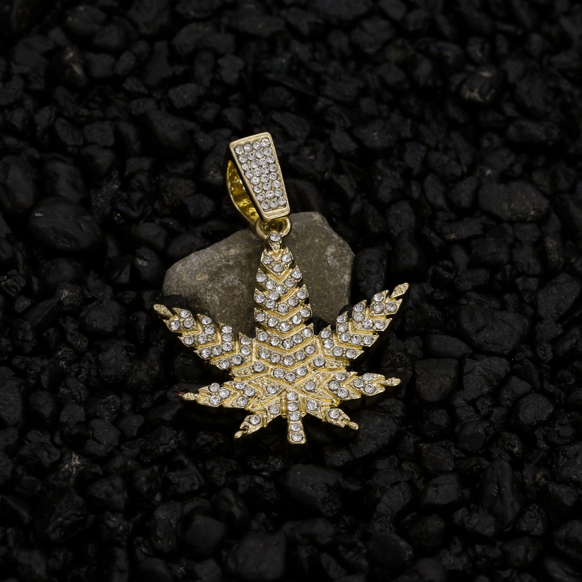 Cz Stripped Weed Leaf Pendant 24" Rope Chain Men's 18k Gold Plated Jewelry