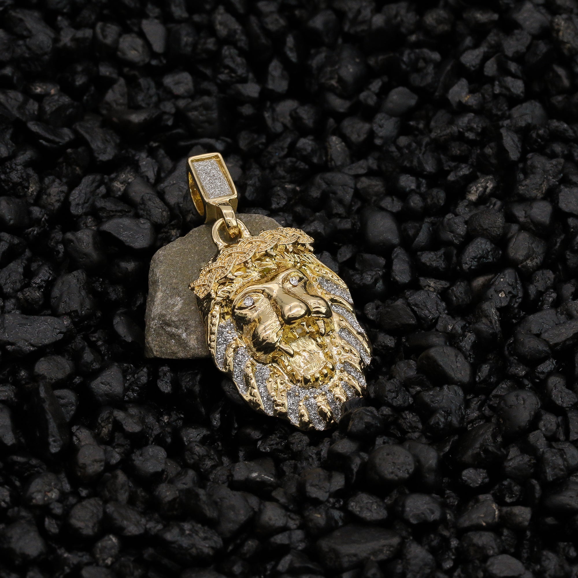 Thorn Crown Lion Pendant 4mm 24" Rope Chain 18k Gold Plated