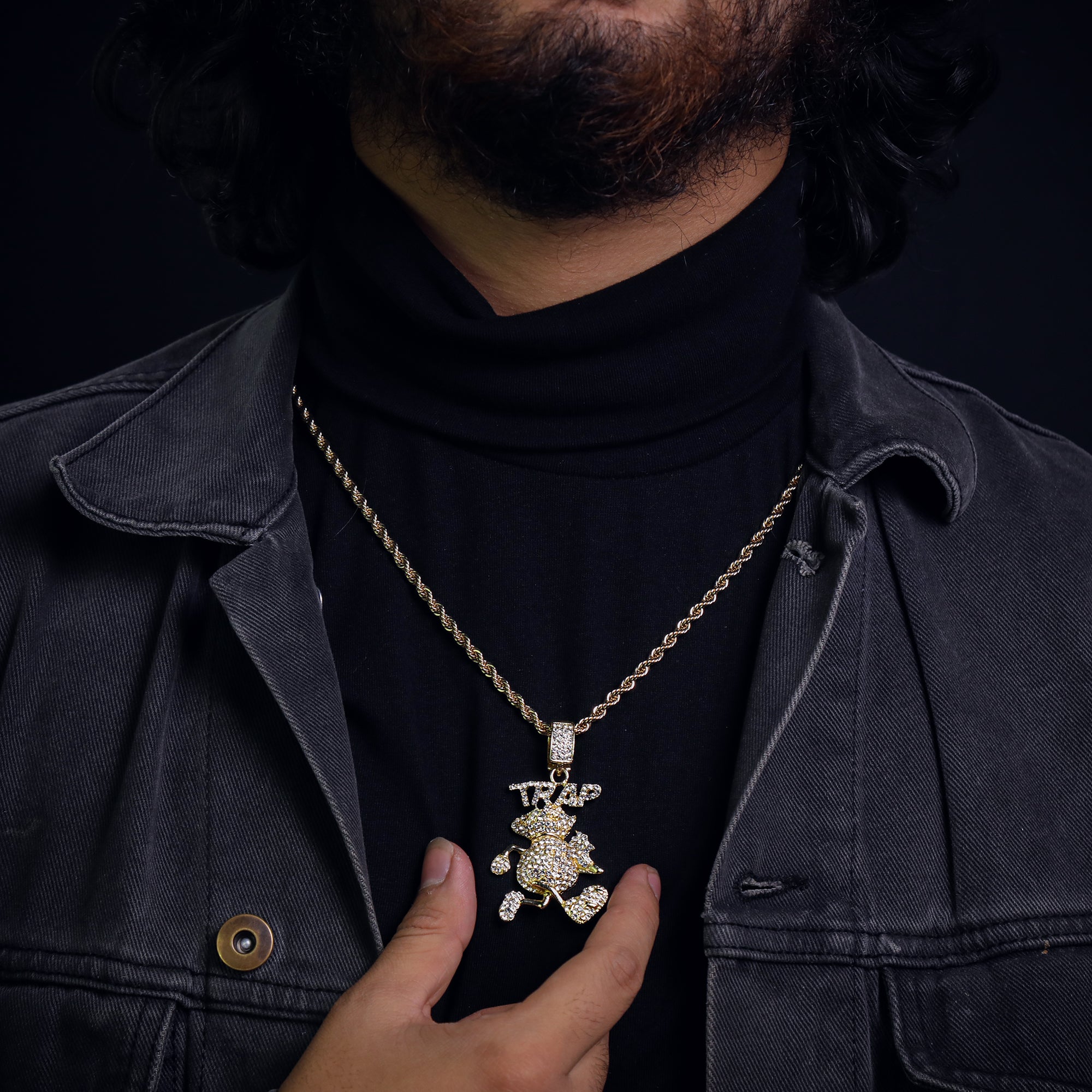 Trap Running Money Bag Pendant 24" Rope Chain Hip Hop Style 18k Gold Plated