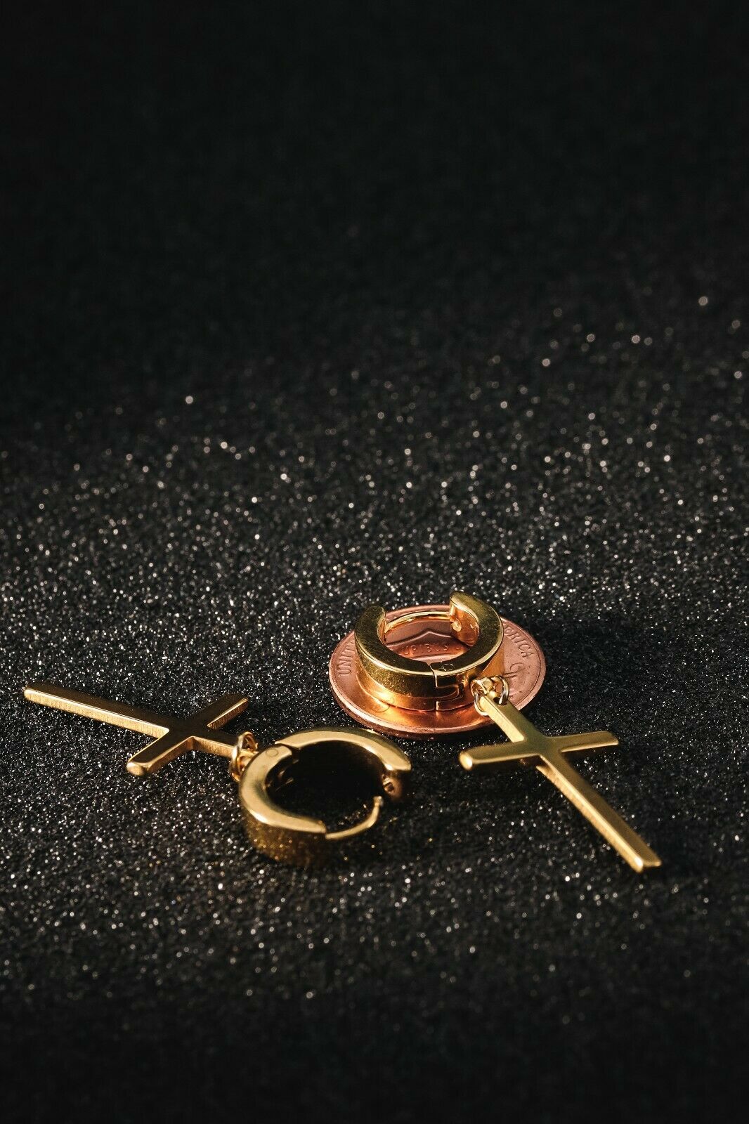 Medium Cross Dangle 18k Gold Stainless Steel Plain Earring