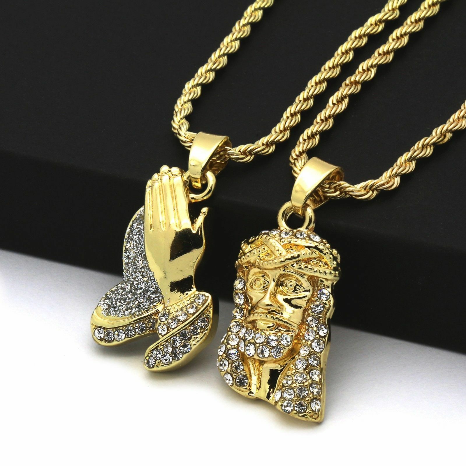 JESUS & PRAYER HAND ST PENDANT / FREE BOTTOM GRILLZ