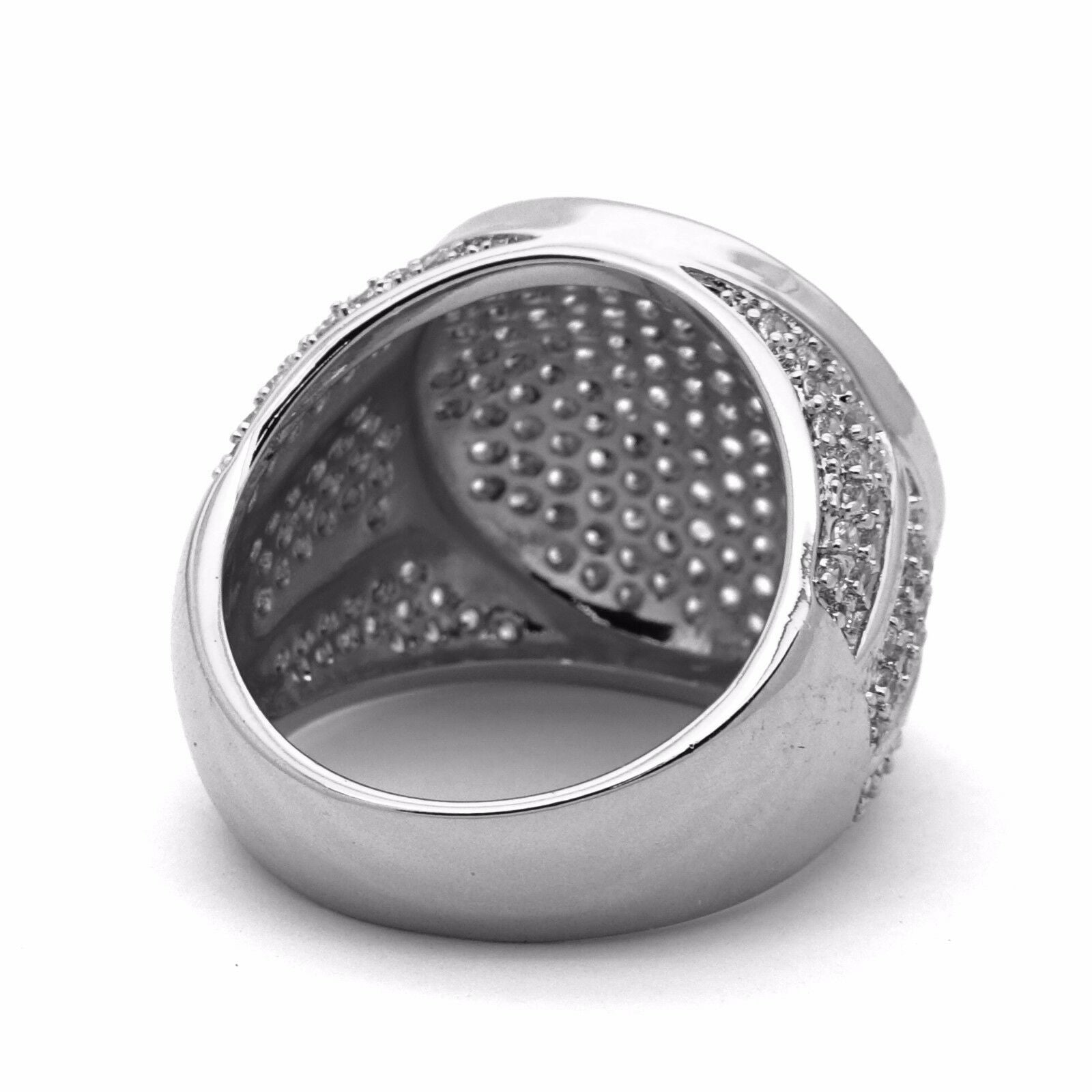 SILVER ROUND ICED
