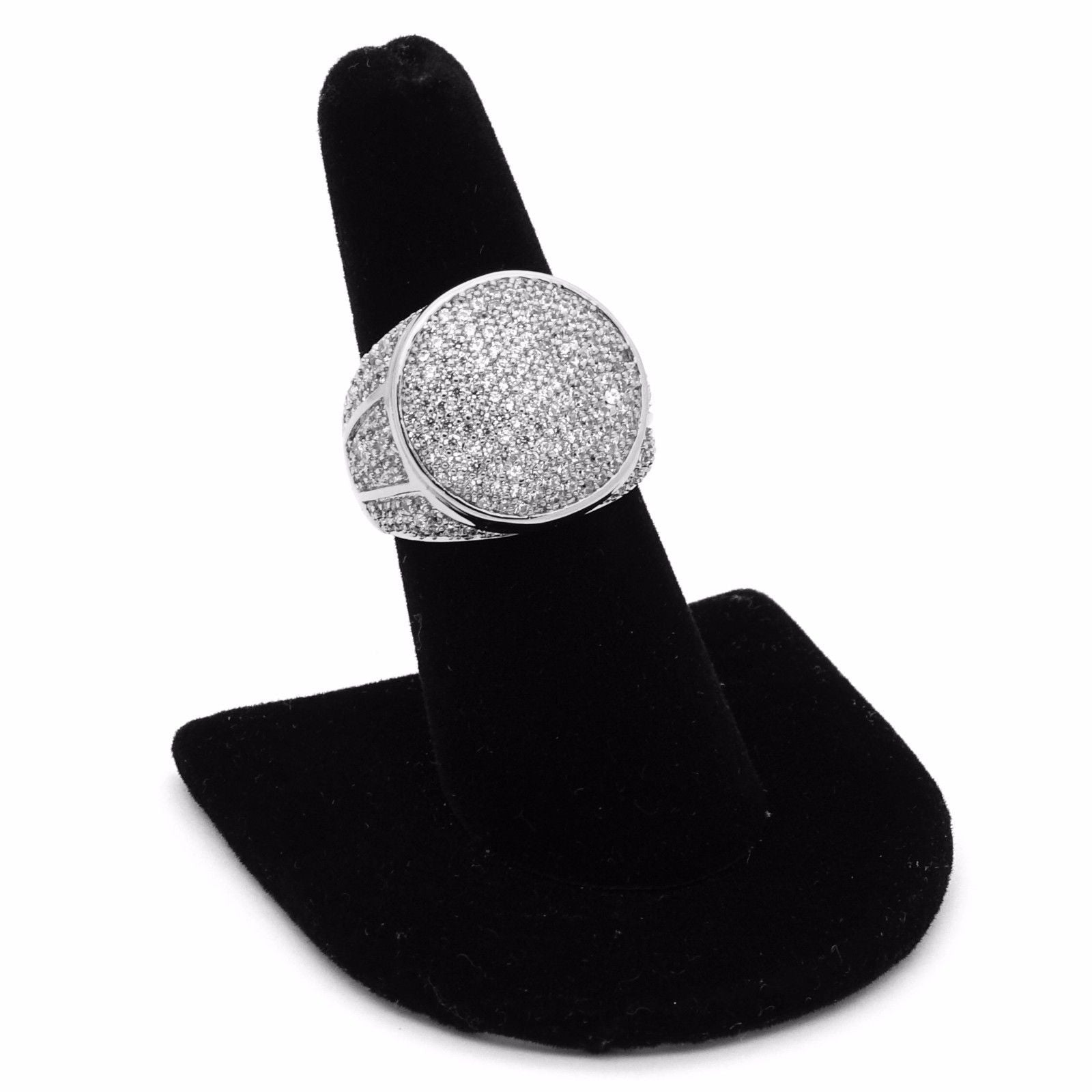 SILVER ROUND ICED