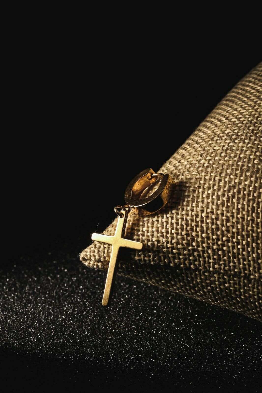 Medium Cross Dangle 18k Gold Stainless Steel Plain Earring